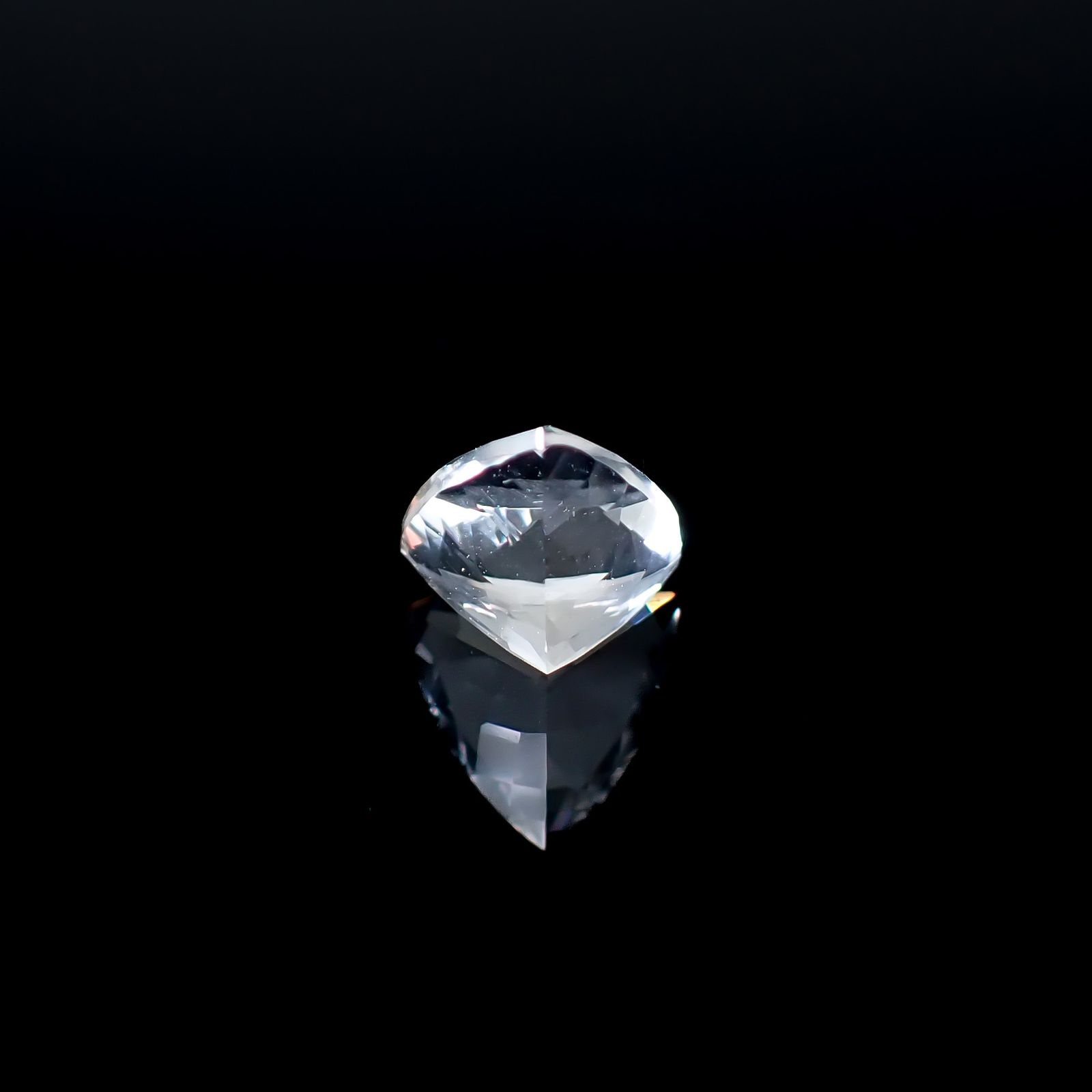ハーキマーダイヤモンド アメリカ・ニューヨーク州産 1.38ct / 7.4x7.8mm前後 [260632482]