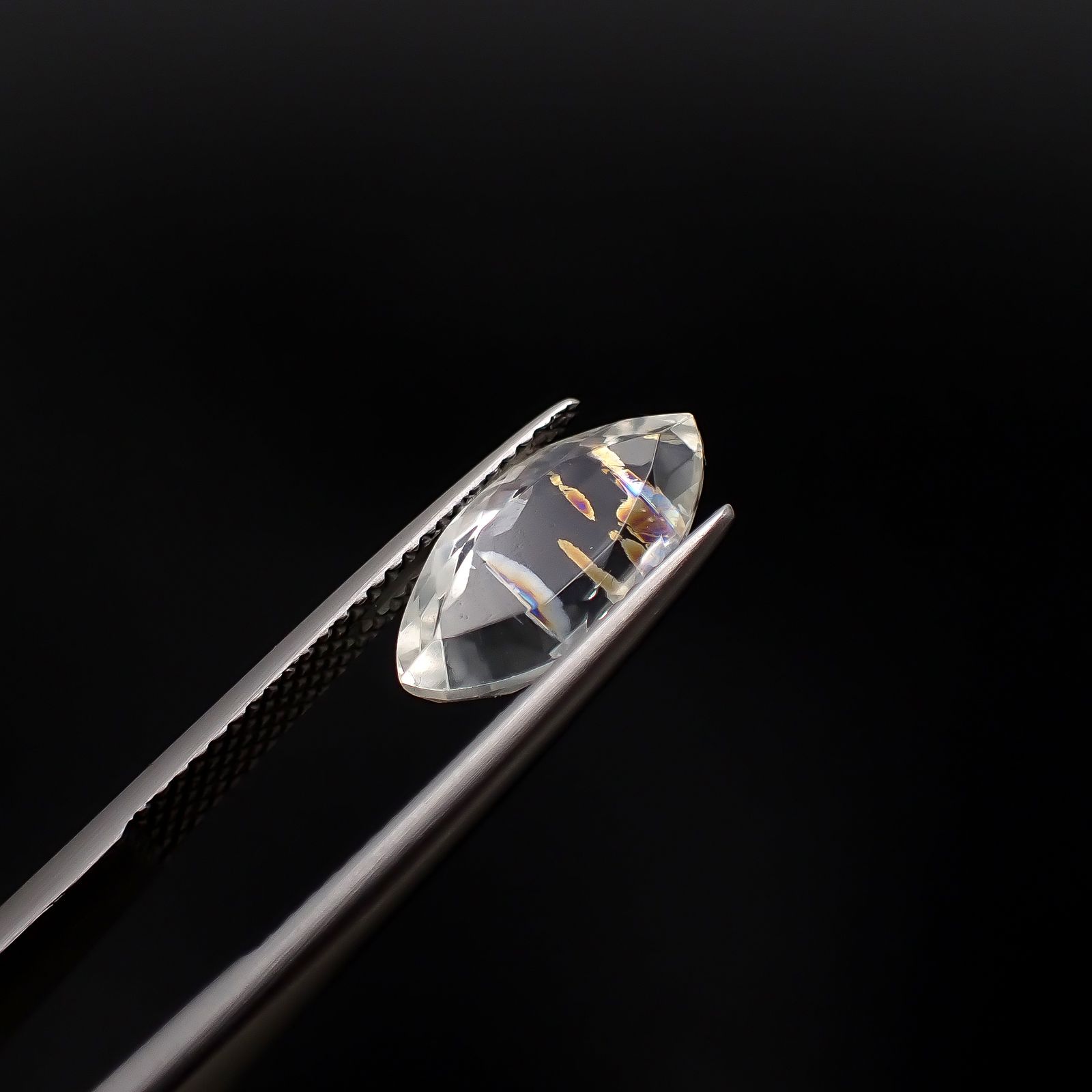 マラウイムーンストーン マラウイ共和国産 3.21ct / 13.6x7.2mm前後 [260331826]