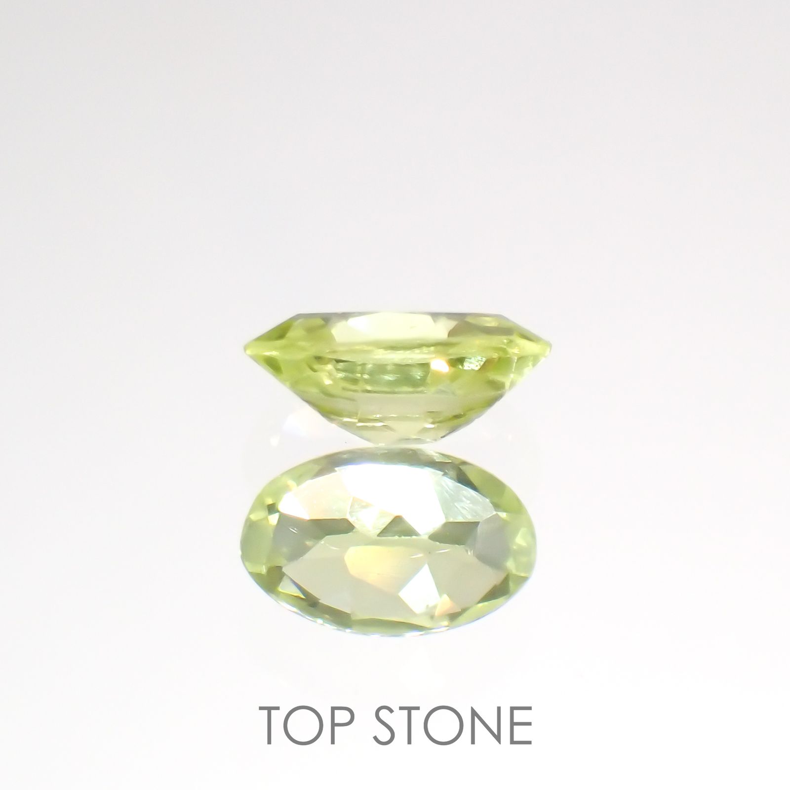 パロットクリソベリル(宝石名クリソベリル)インド産 0.26ct 識別済[220114511]4.8x3.1mm前後
