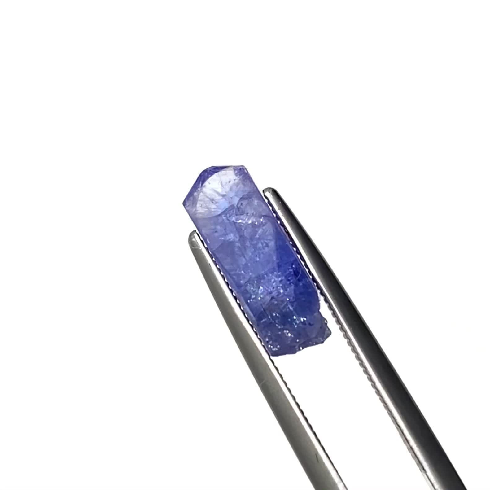 タンザナイト 原石(宝石名タンザナイト)タンザニア産 3.50ct