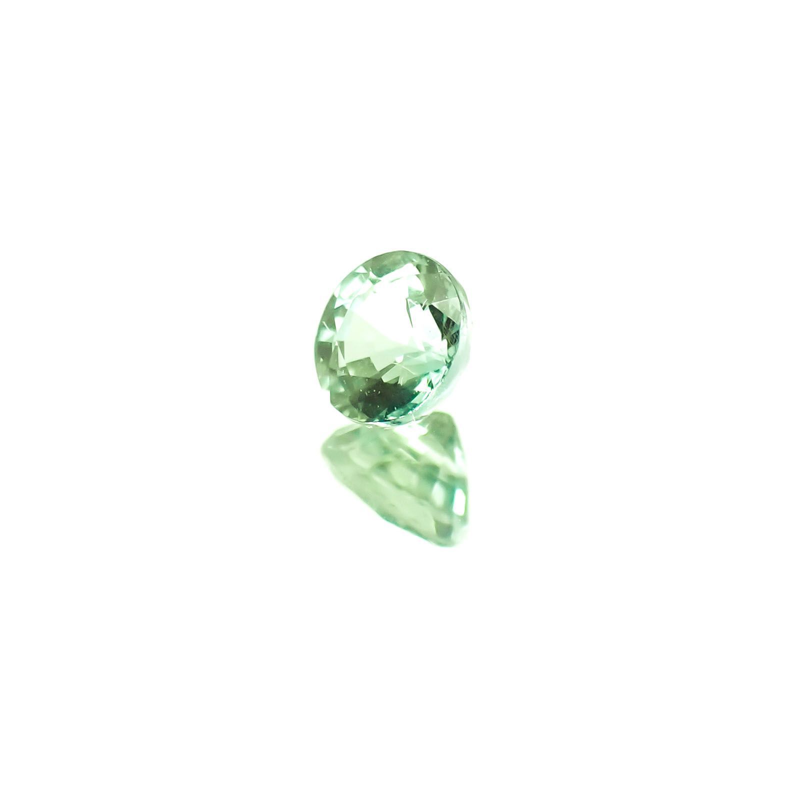 アレキサンドライト マダガスカル産 ルース 0.24ct[20106994]3.4×3.4mm前後