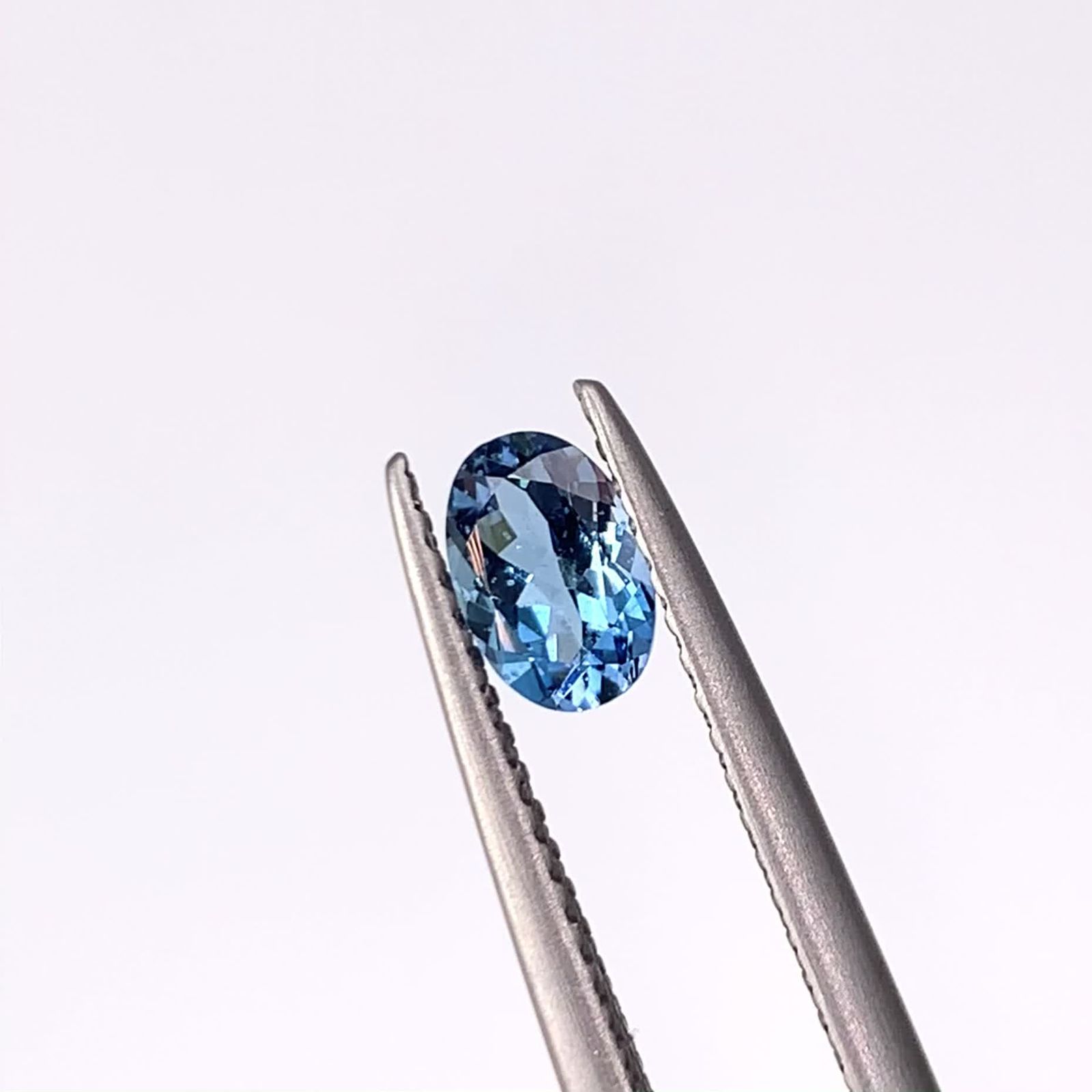 アクアマリン ナイジェリア産 0.43ct / 5.9x4mm前後 [230220738] | TOP