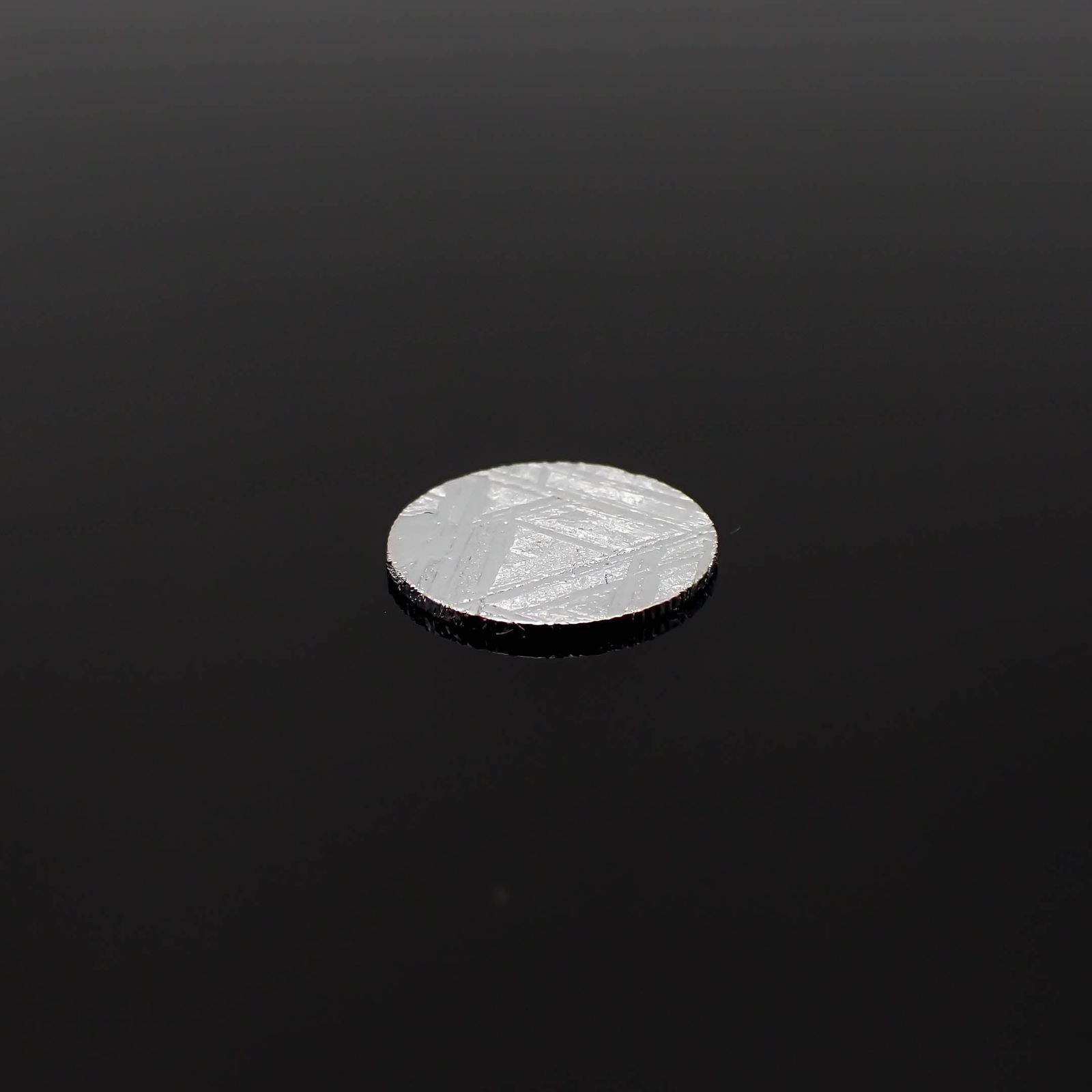 ムオニナルスタ隕石 発見地：スウェーデン 1.65ct[230722808]10x9.9mm前後