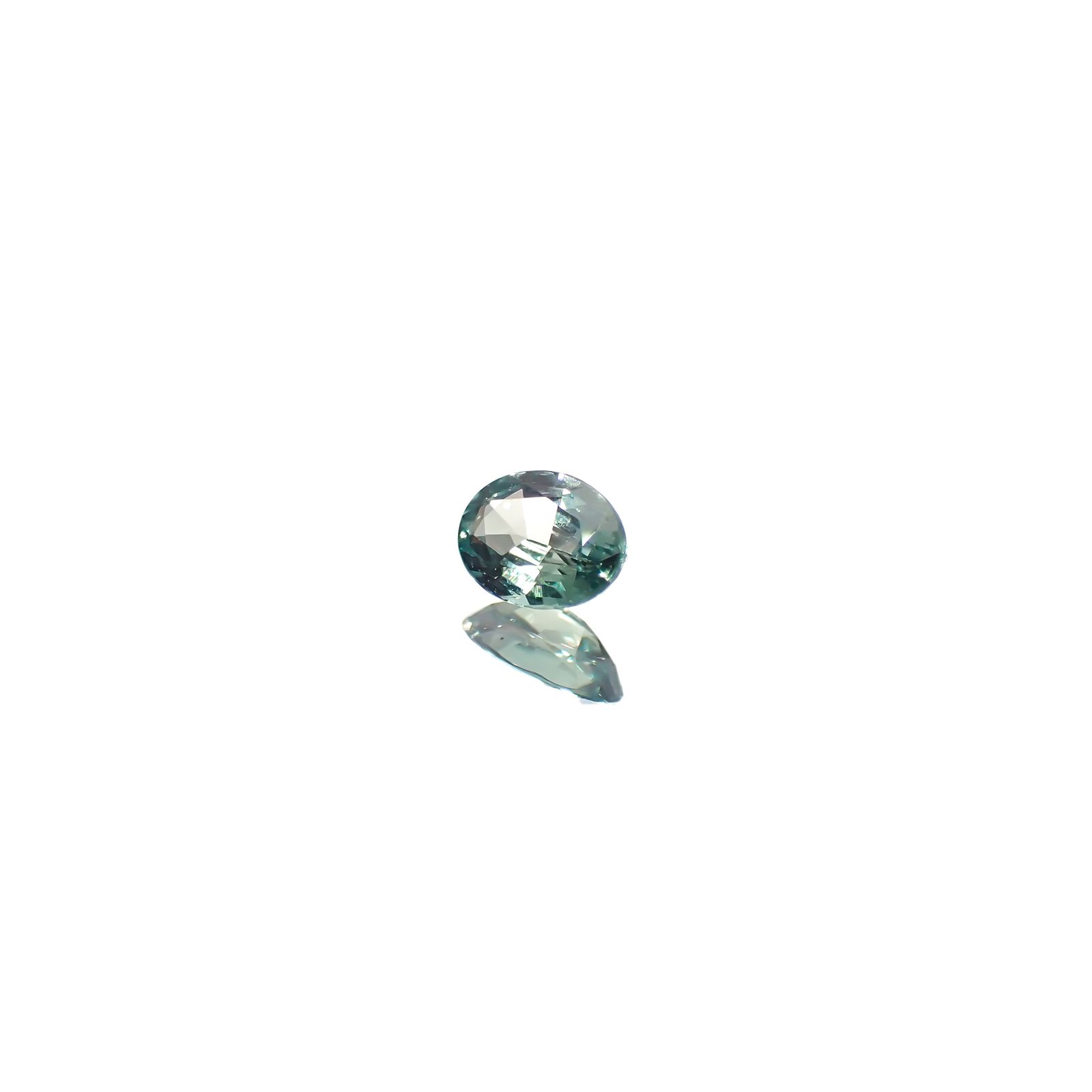 アレキサンドライト ブラジル産/EmeraldMains社製 0.11ct[240527588]3.6x2.5mm前後