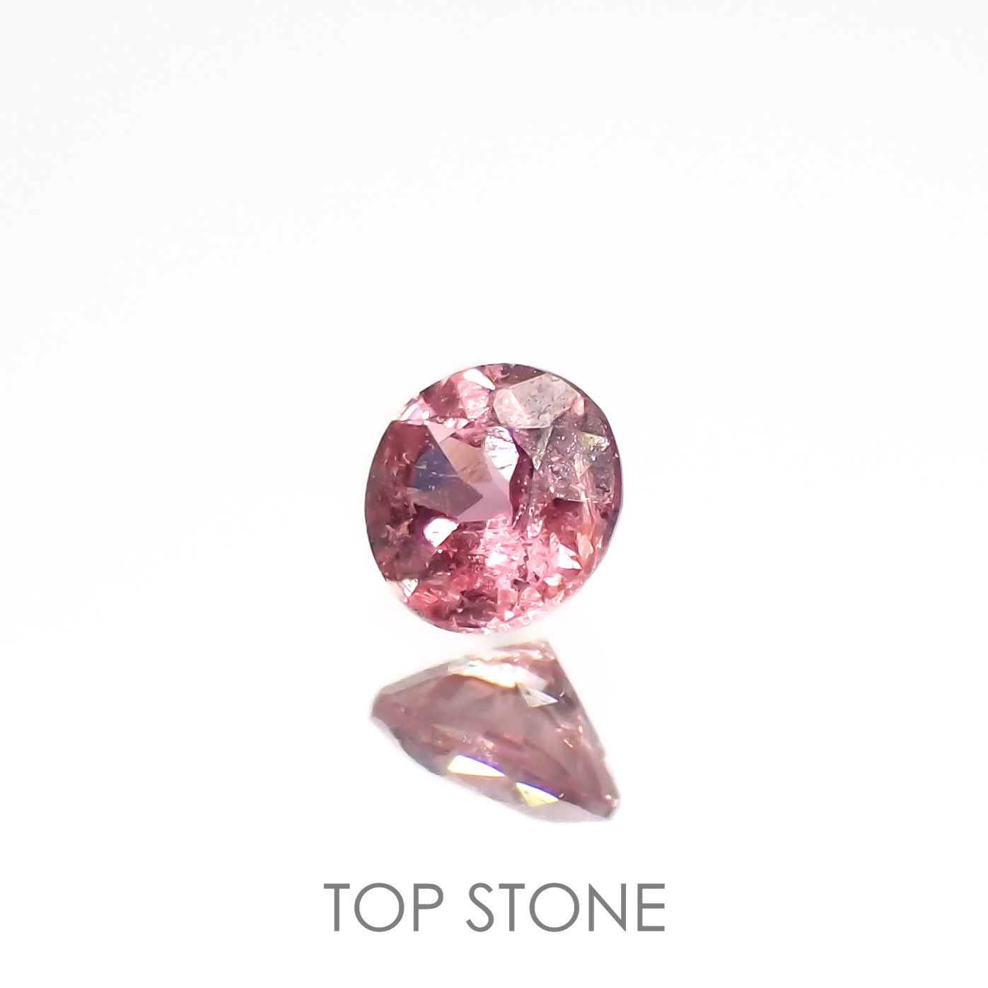ピンクサファイア(宝石名サファイア)タンザニア・ウィンザー産 0.20ct 識別済[220616161]3.3x3.3mm前後