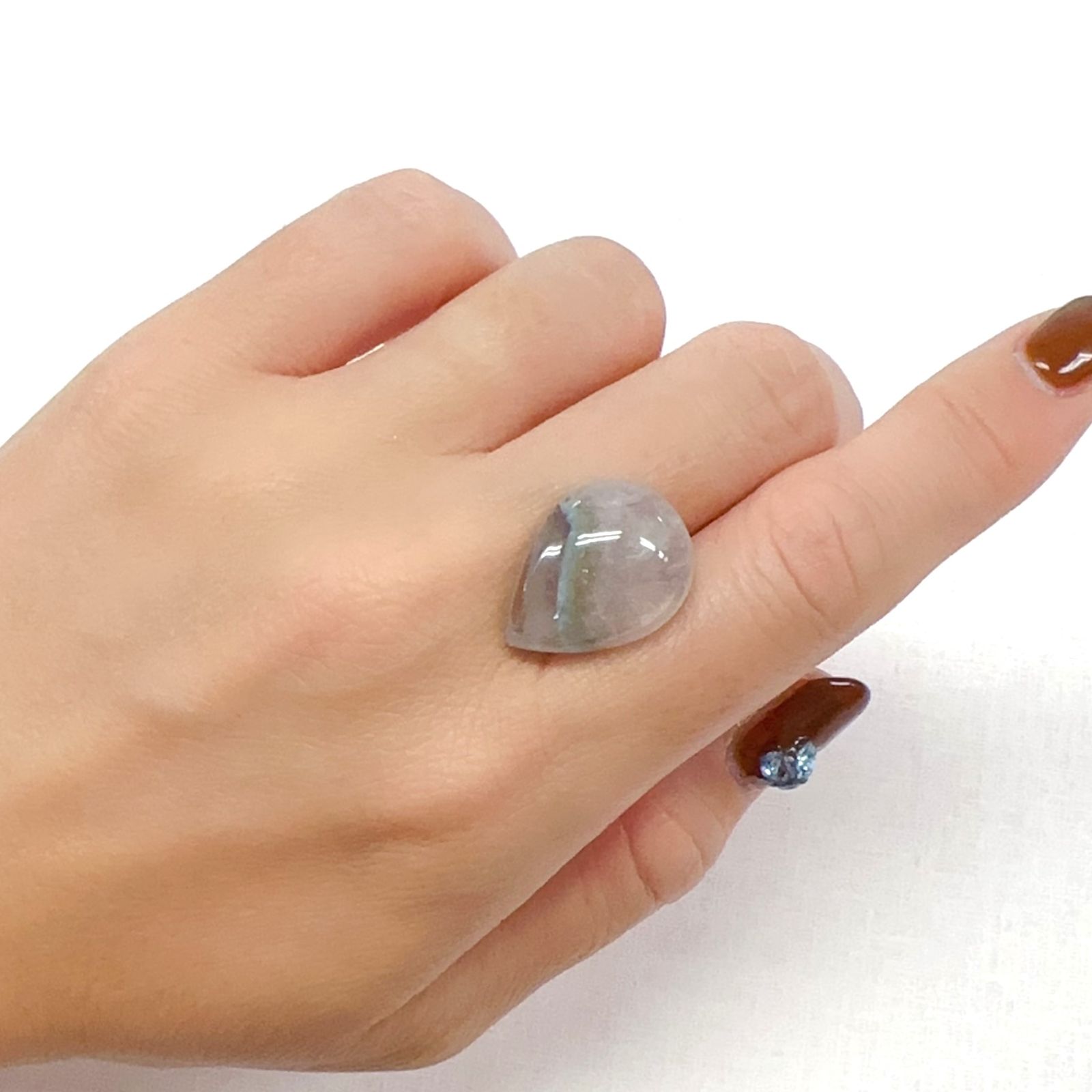 パライバクォーツ(宝石名ギラライト イン クォーツ)ブラジル産 15.78ct 識別済[231023956]20.5x15.6mm前後