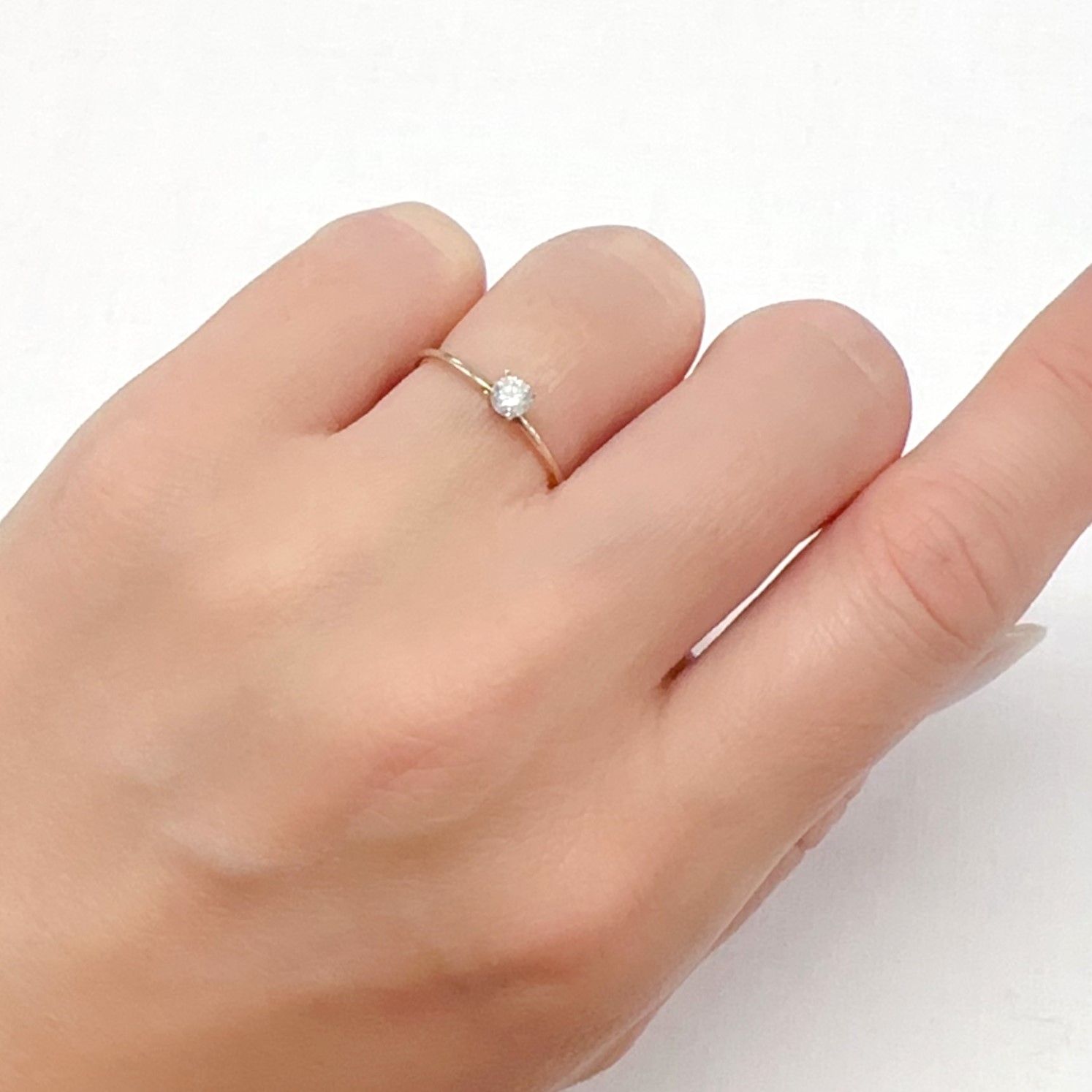 シルキーダイヤモンド 0.16ct[240326624]3.4x3.4mm前後