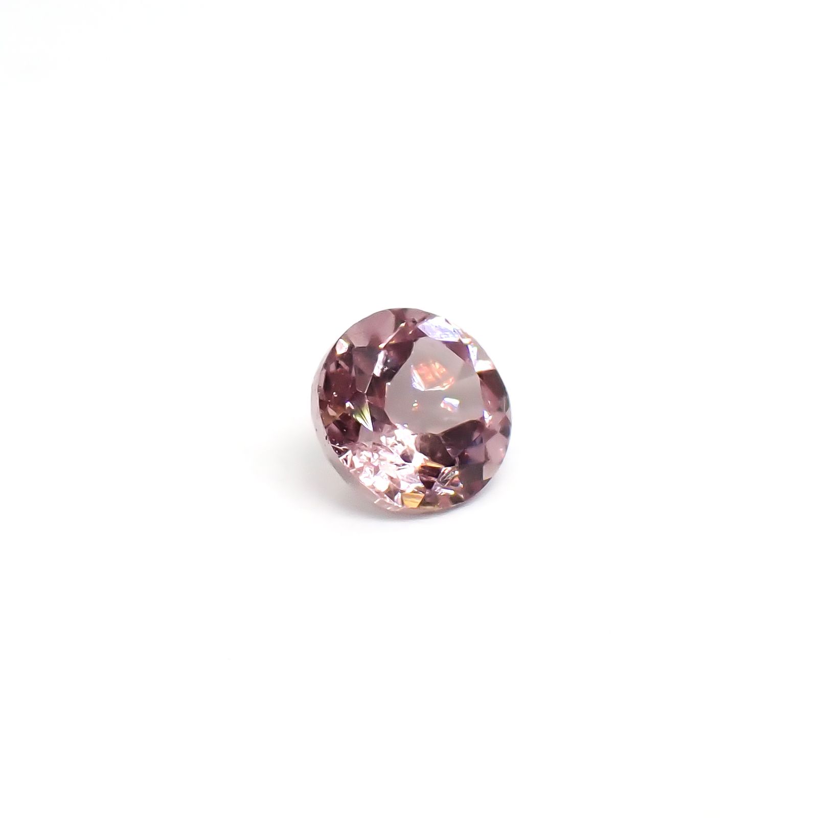 ドラゴンガーネット タンザニア産 0.50ct / 4.6x4.6mm前後 [260532243]