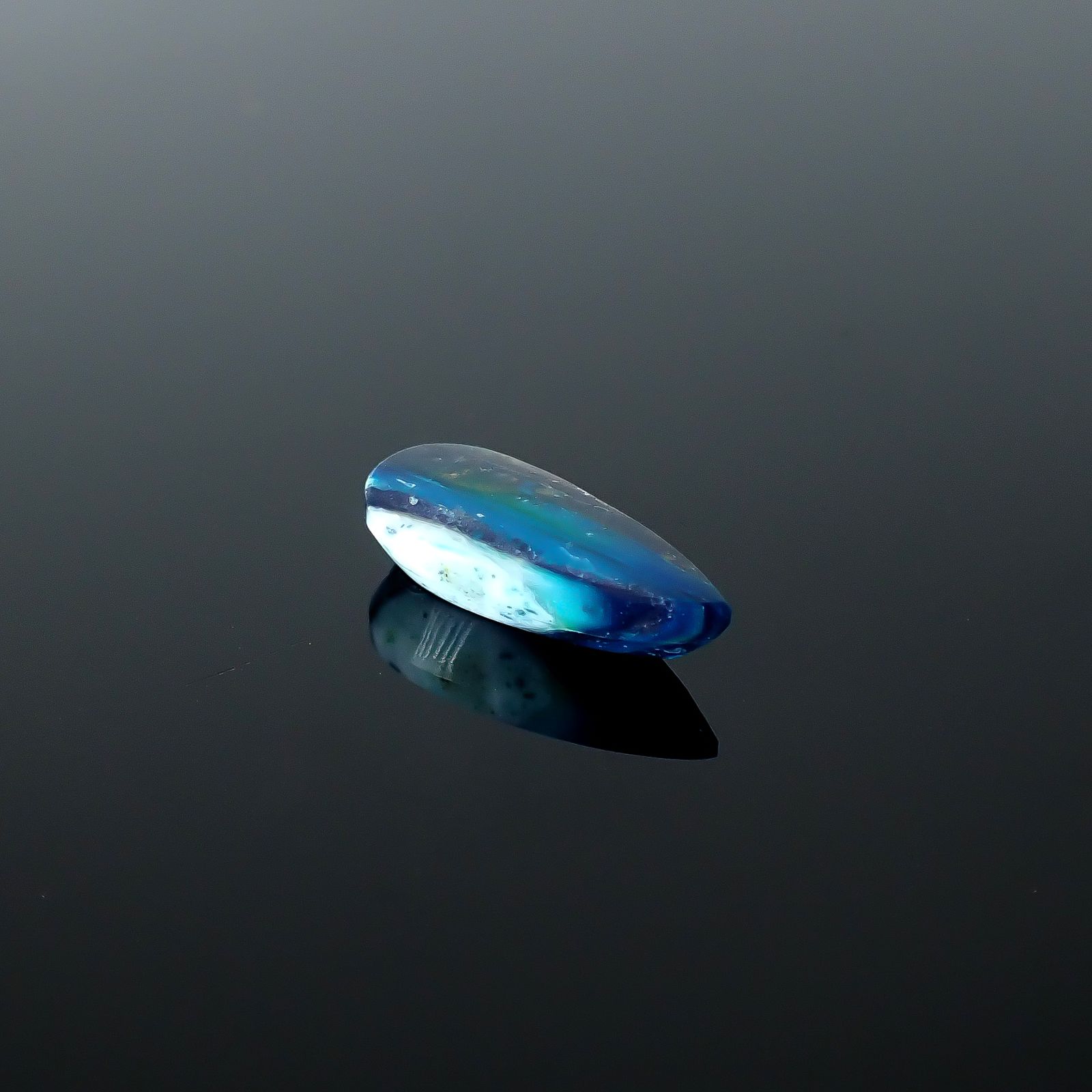 ブルーオパール ペルー産 2.76ct [250730734]16.2x7mm前後
