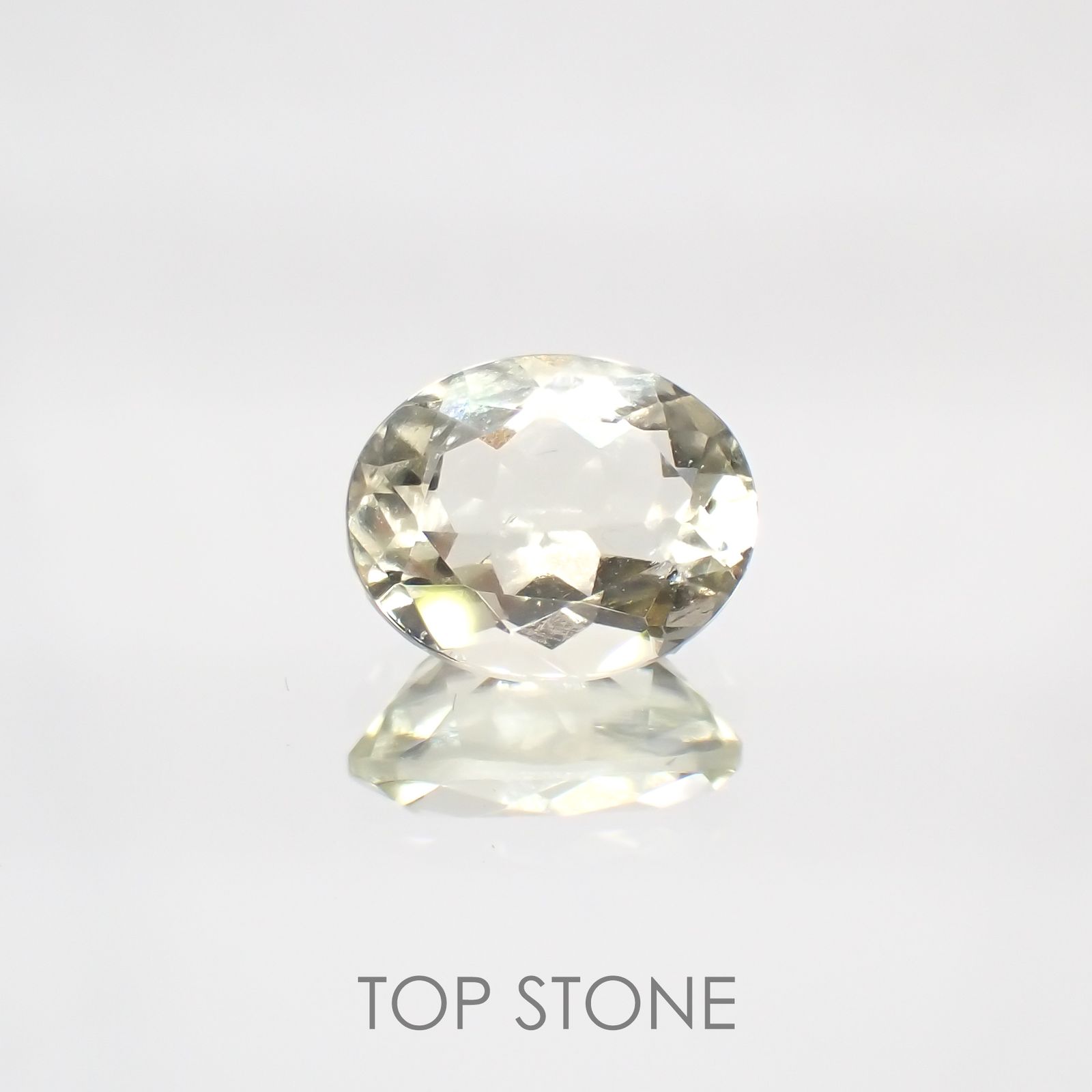 リビアングラス(宝石名インパクトガラス(衝撃溶融ガラス))エジプト・リビア砂漠産 1.92ct 識別済[211213792]10x7.9mm前後