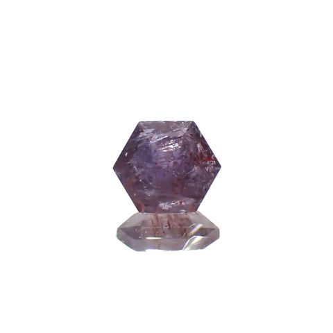 ◇ヘキサゴンカット◇ブラッドショットアイオライト インド産 0.91ct / 6.1x6mm前後 [251220938]
