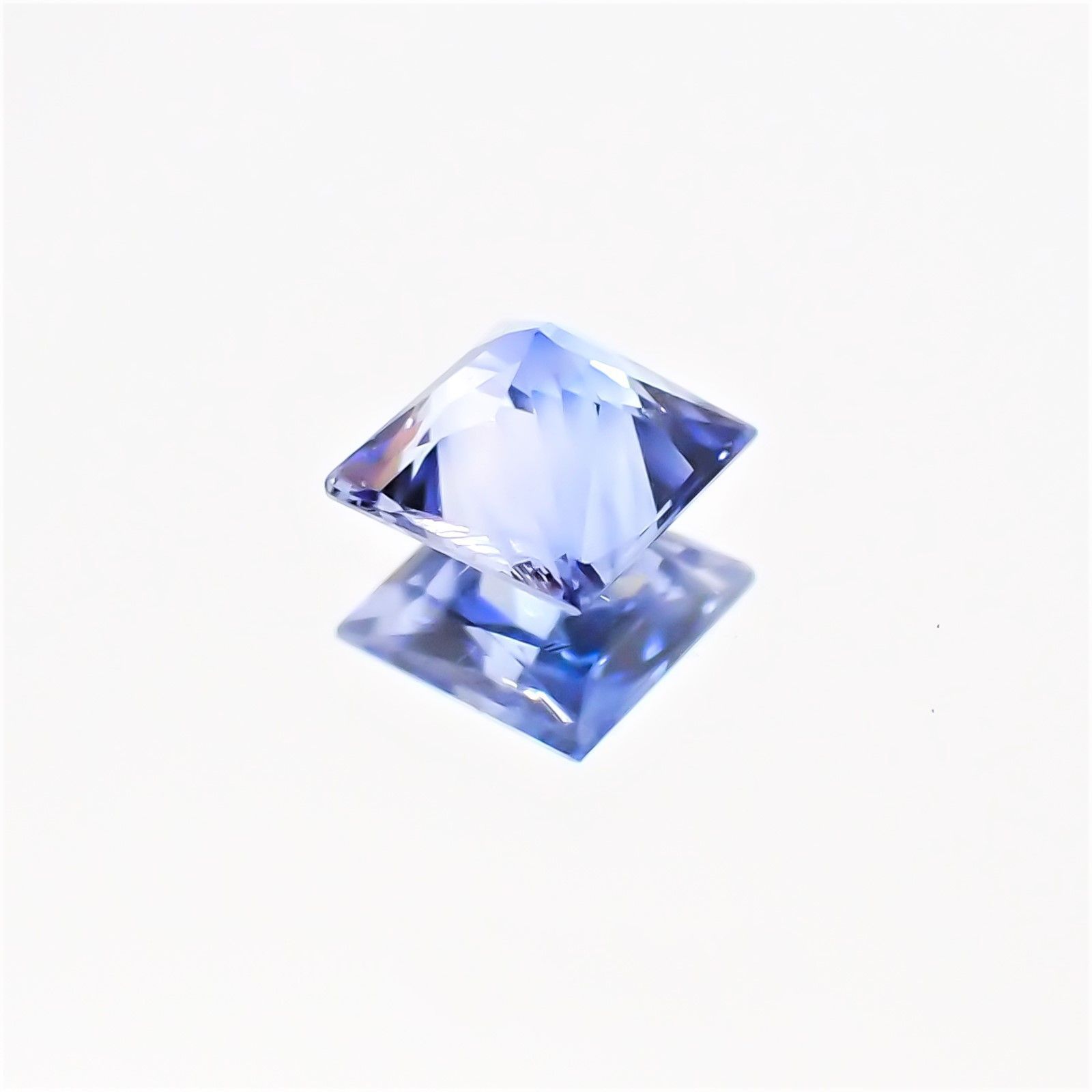 ◇プリンセスカット◇サファイア(宝石名サファイア) スリランカ産 0.20ct 識別済[20127978]3.1×3.1mm前後