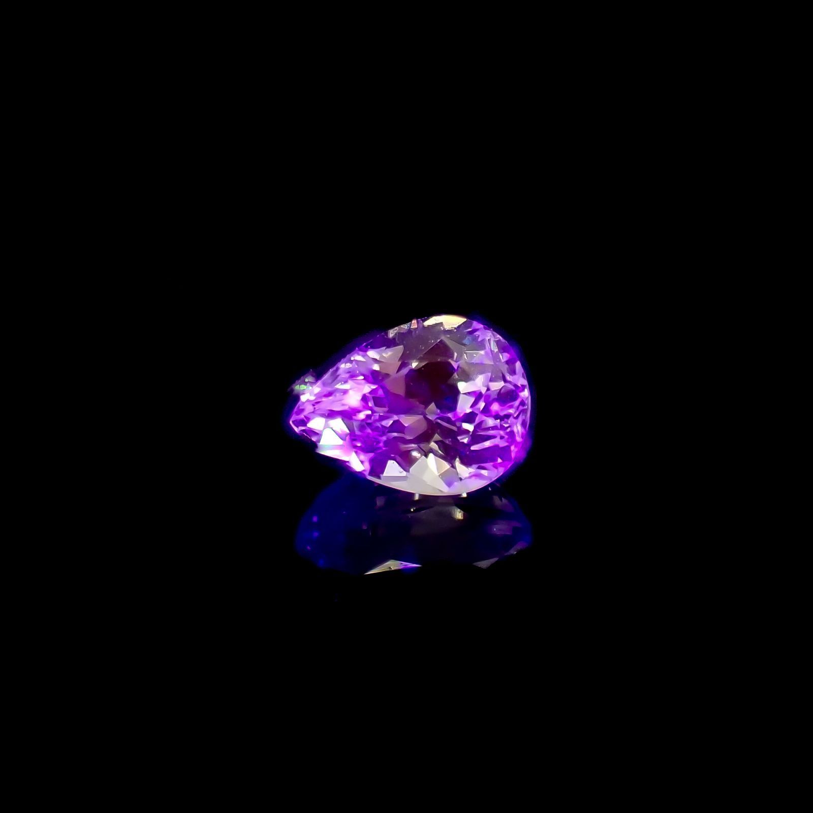 リューコガーネット(宝石名ホワイト グロッシュラー・ガーネット)ビルマ産 0.42ct 識別済[220616323]5x3.7mm前後