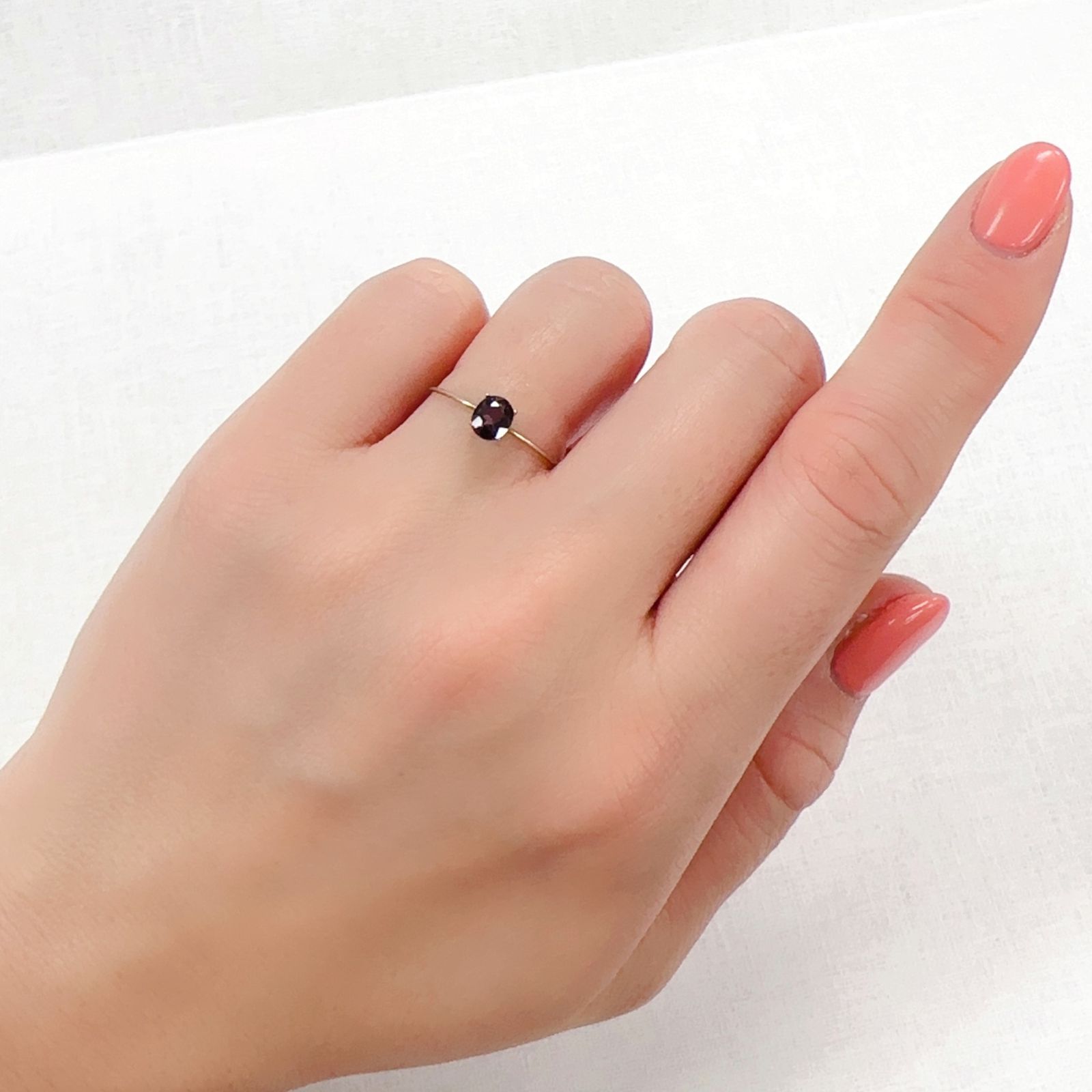 カラーチェンジサファイア非加熱(宝石名カラーチェンジ・サファイア)タンザニア産 0.62ct 識別済[230320838]5.2x4.2mm前後