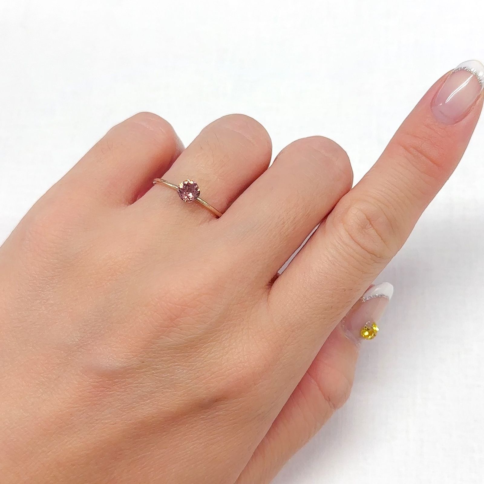 ピンクジルコン スリランカ/カンボジア産 0.58ct[240627925]4.7x4.6mm前後