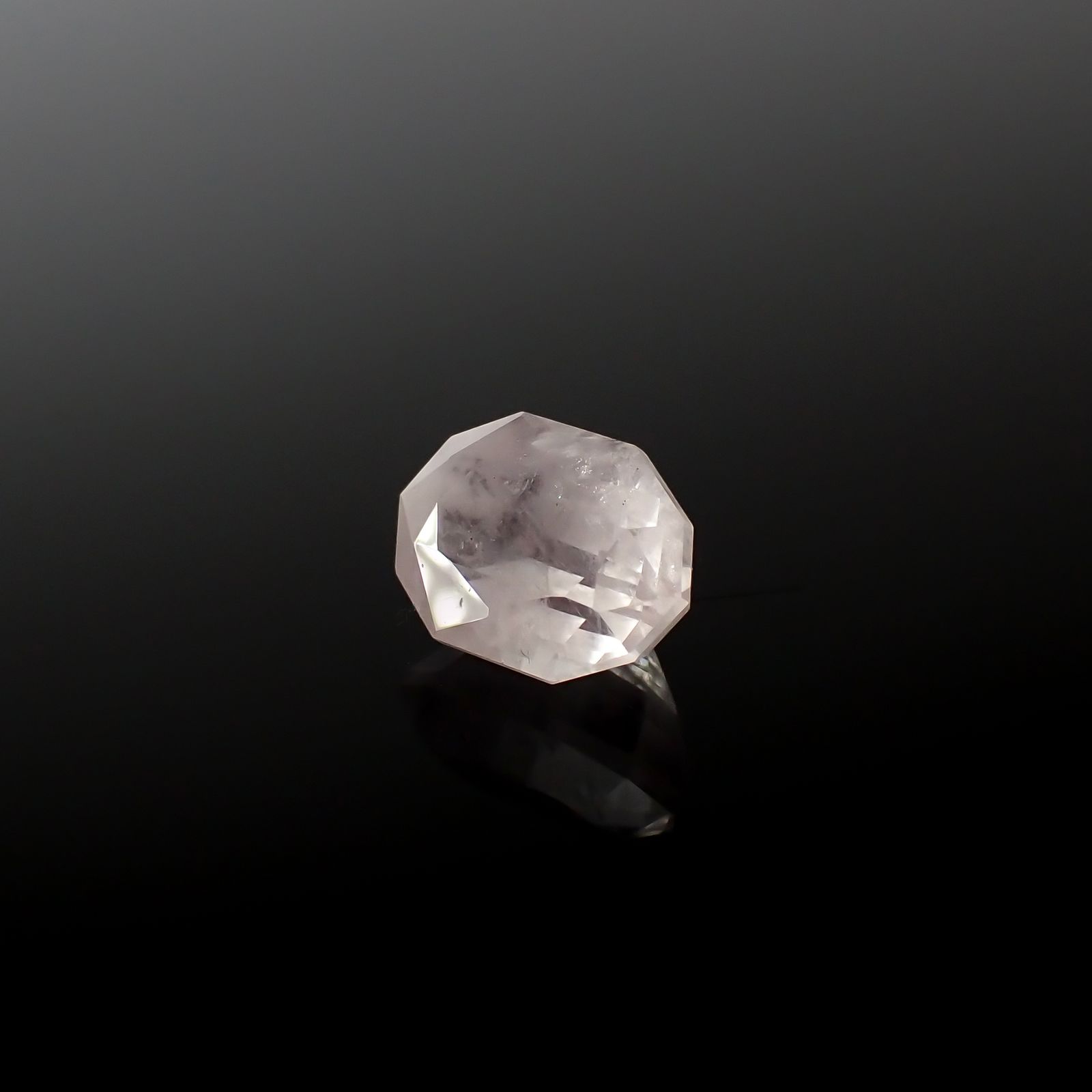 ◇カスタムカット◇ピンクエンジェルラダー マダガスカル産 2.24ct[240125433]9.7x6.7mm前後