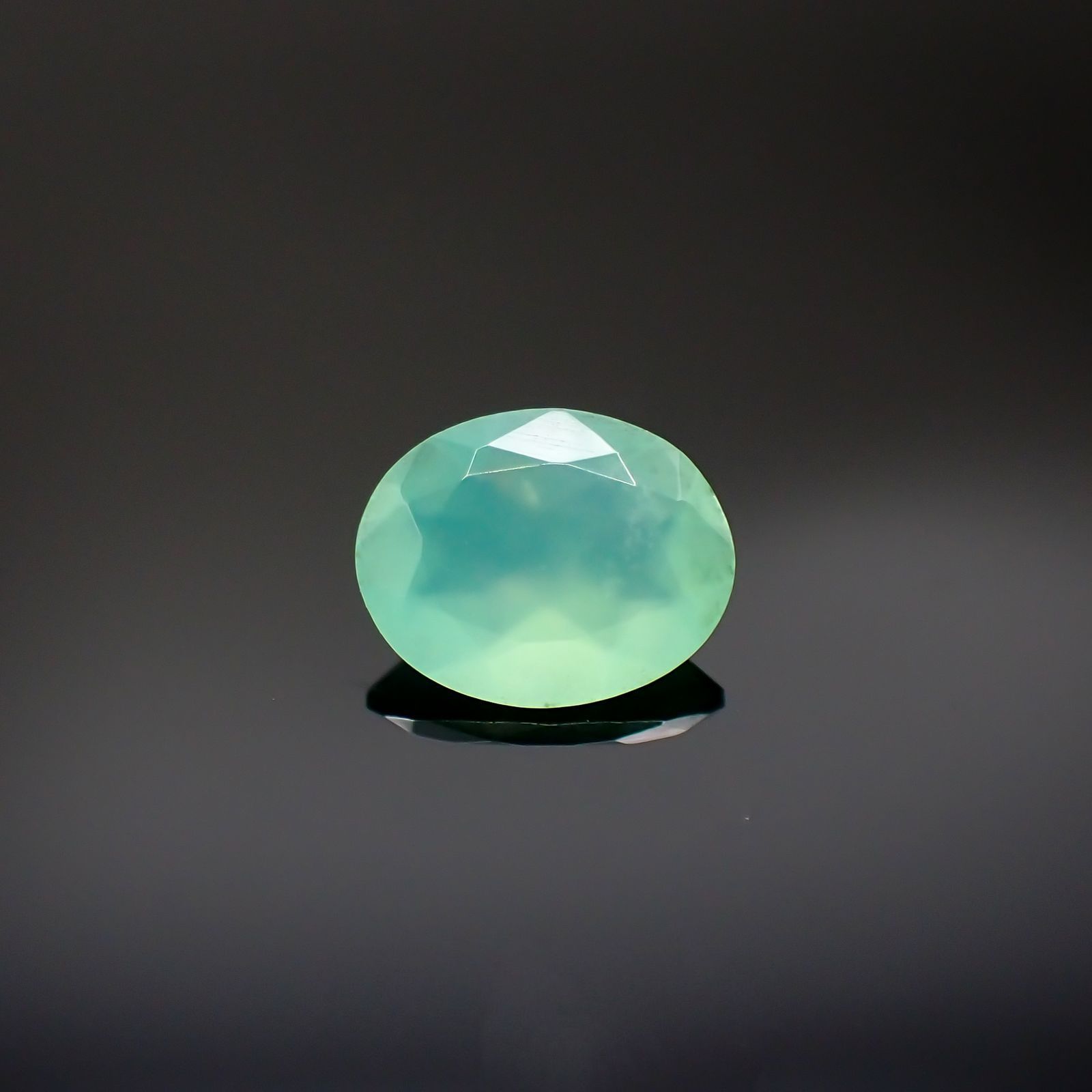 グリーンオパール 南アフリカ産 1.05ct[220717053]8.9x7.1mm前後