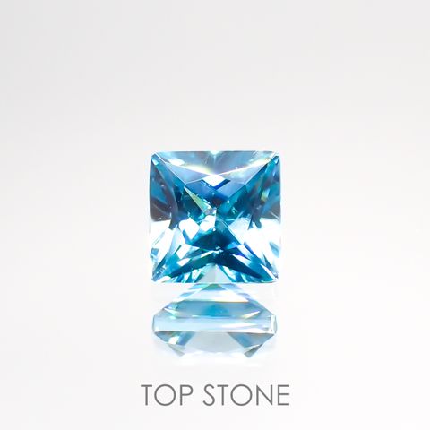◇プリンセスカット◇ブルージルコン(宝石名ジルコン) カンボジア産 1.01ct 識別済[210913435]5×4.9mm前後