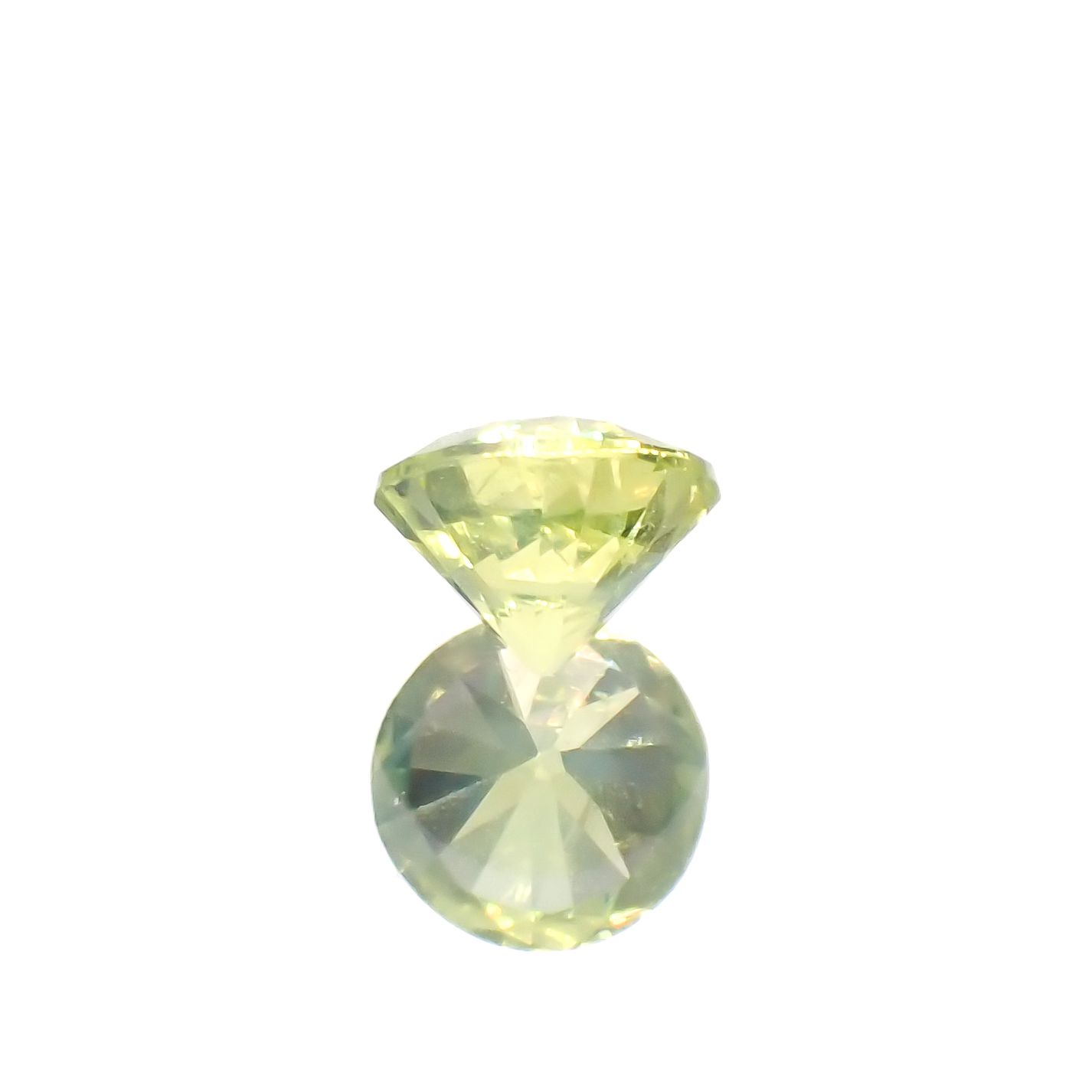 クリソベリル(宝石名クリソベリル)スリランカ産 0.24ct 識別済[230622492]3.7x3.7mm前後