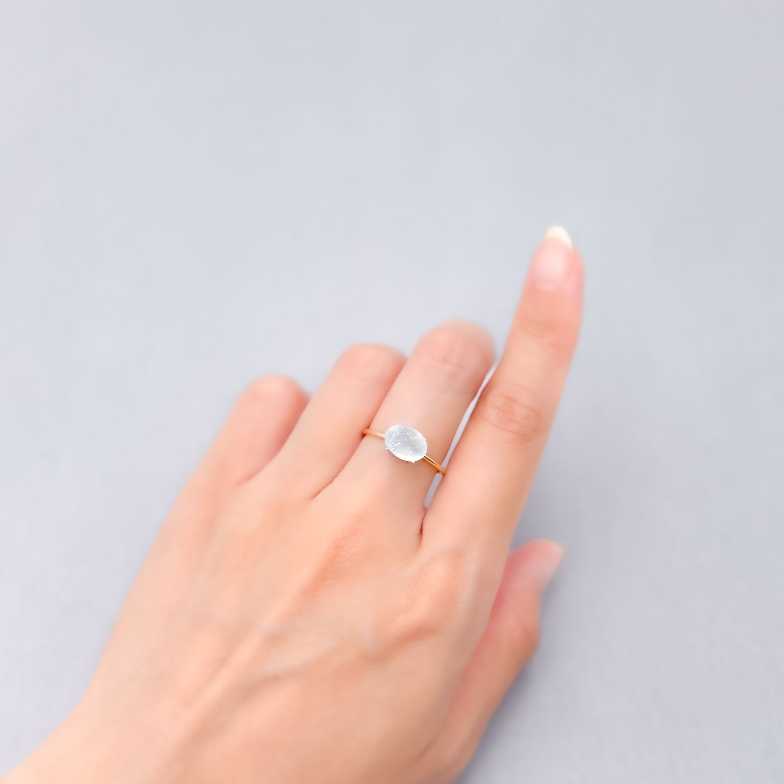 イリデッセンスアクアマリン ブラジル産 1.35ct [250730711]9.1x6.6mm前後