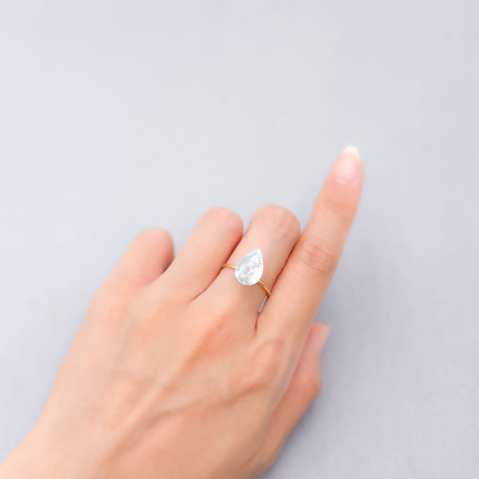 イリデッセンスアクアマリン ブラジル産 3.09ct [250730700]12.9x8.8mm前後