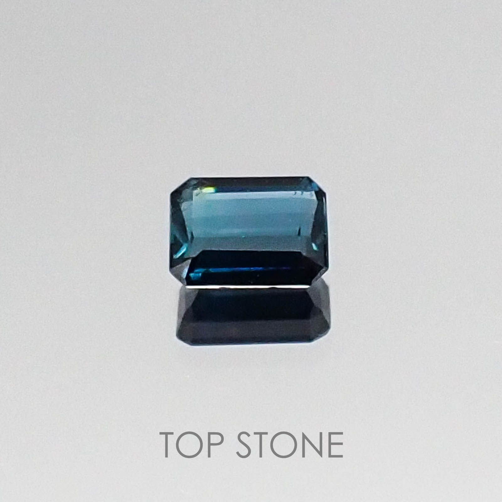 インディゴライト ブラジル産 ルース ソーティング付き 0.49ct[20073908]5.5×4.4mm前後