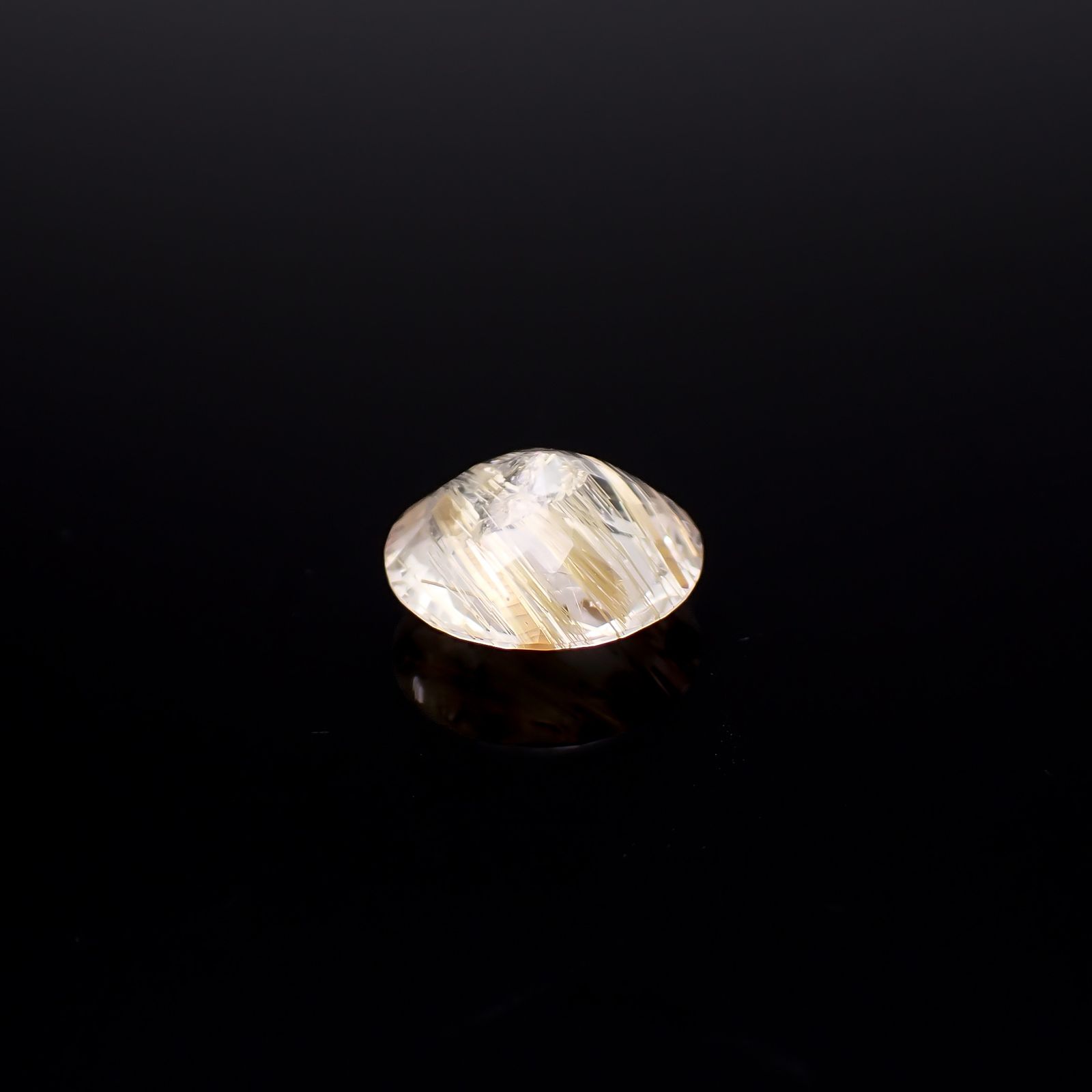 ルチルクォーツ ブラジル産 3.75ct / 10.9x11mm前後 [260732406]