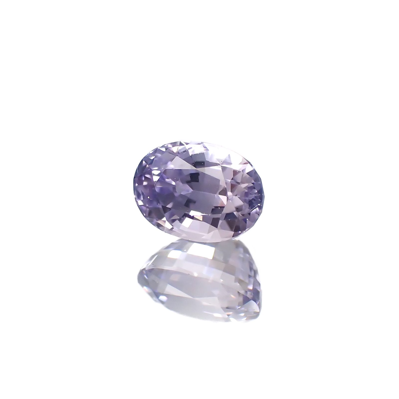 ラベンダーサファイア(宝石名サファイア)スリランカ/マダガスカル産 識別済 1.69ct / 7.4x5.3mm前後 [220817461]