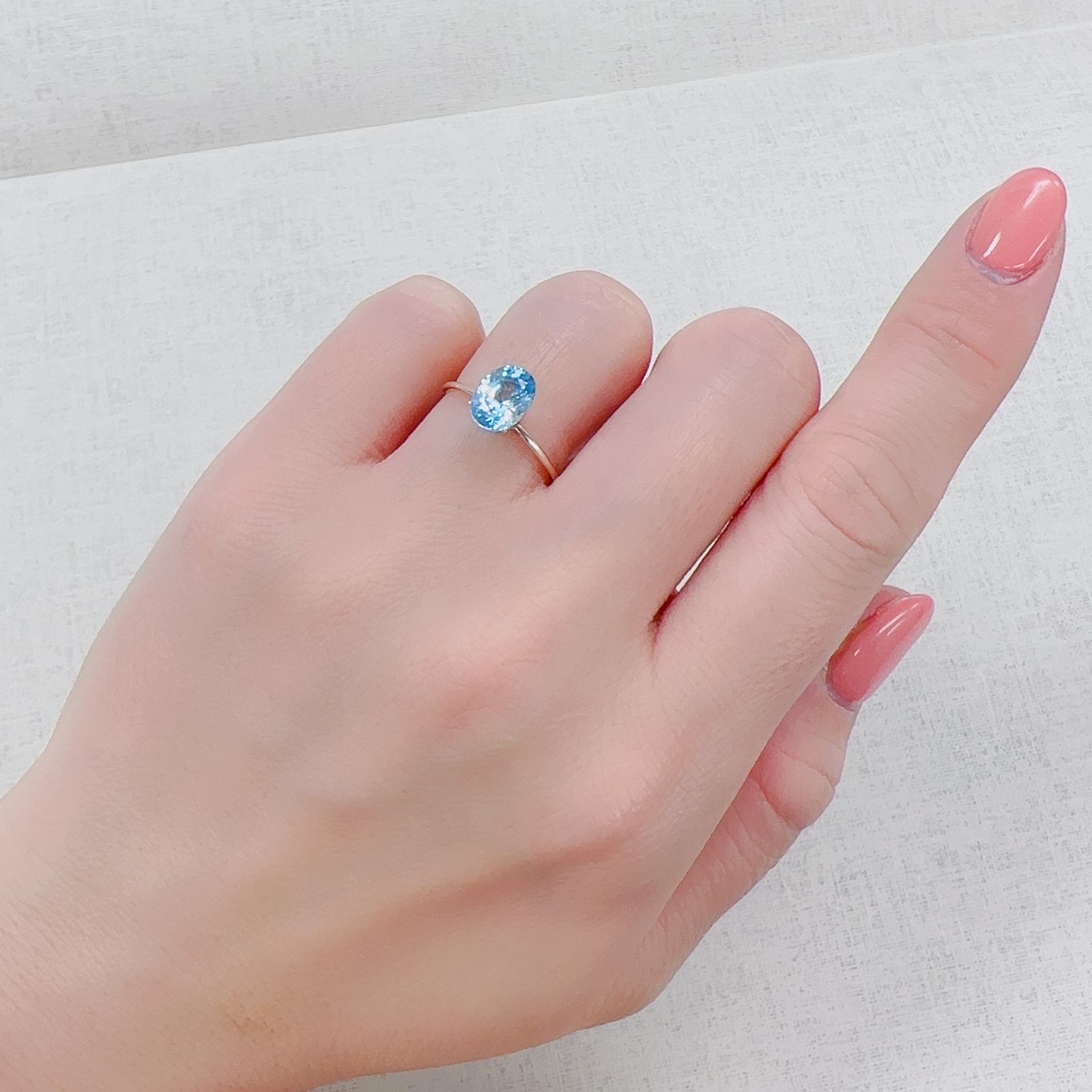バイカラーブルージルコン カンボジア産 2.11ct[230320982]8x6mm前後
