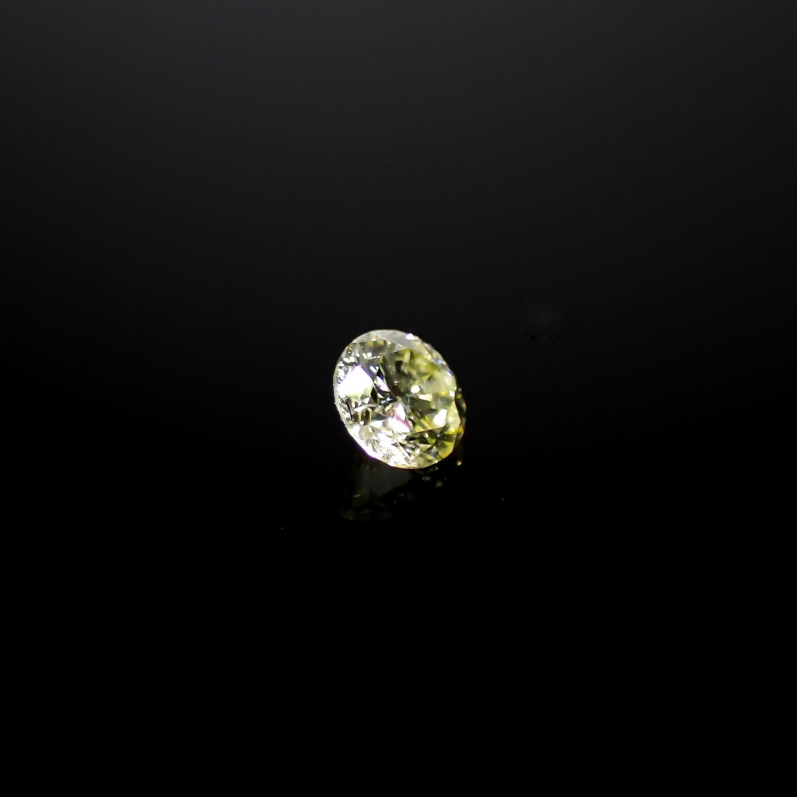 ライトイエローダイヤモンド TTLC/ I  0.096ct[240326877]2.8x2.8mm前後