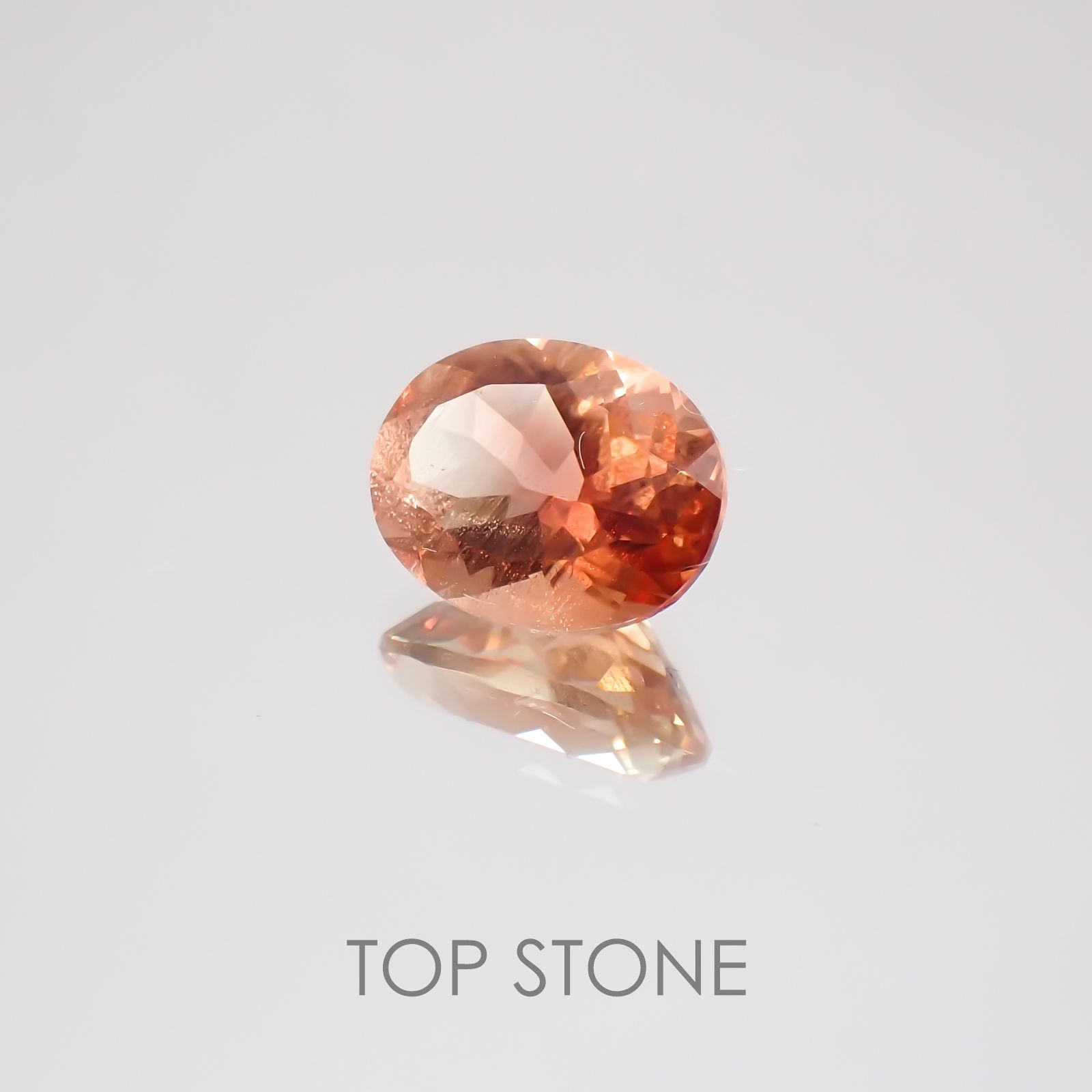 オレゴンサンストーン(宝石名ラブラドライト・サンストーン) アメリカ・オレゴン州産 1.681ct ソ付(彩珠)[21019351]8.9×7.1mm前後