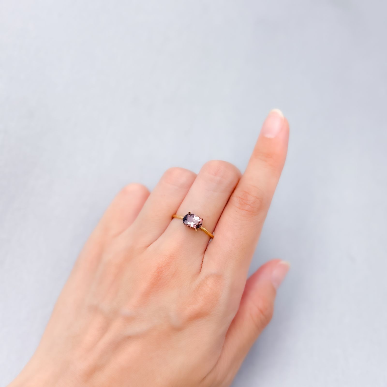 バイカラートルマリン(宝石名トルマリン)コンゴ産 1.11ct 識別済[250114995]7.8x5.8mm前後