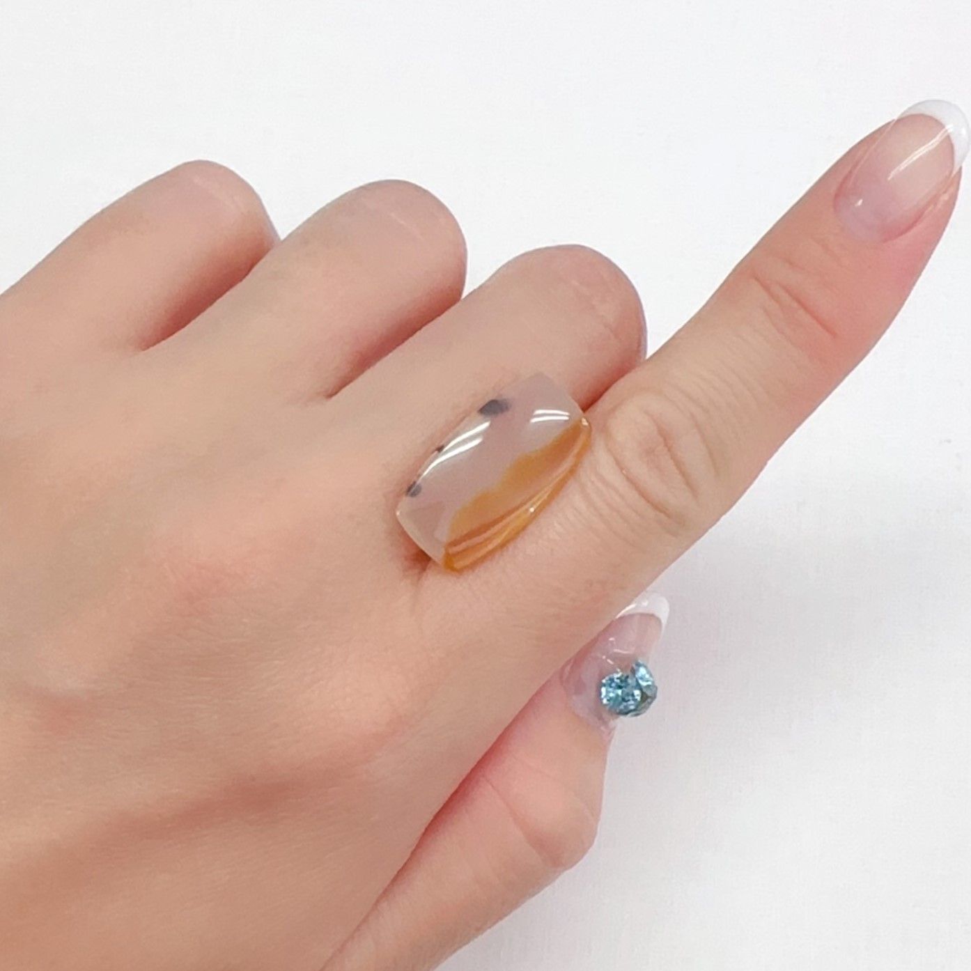 モンタナアゲート アメリカ・モンタナ州産 9.92ct[240427114