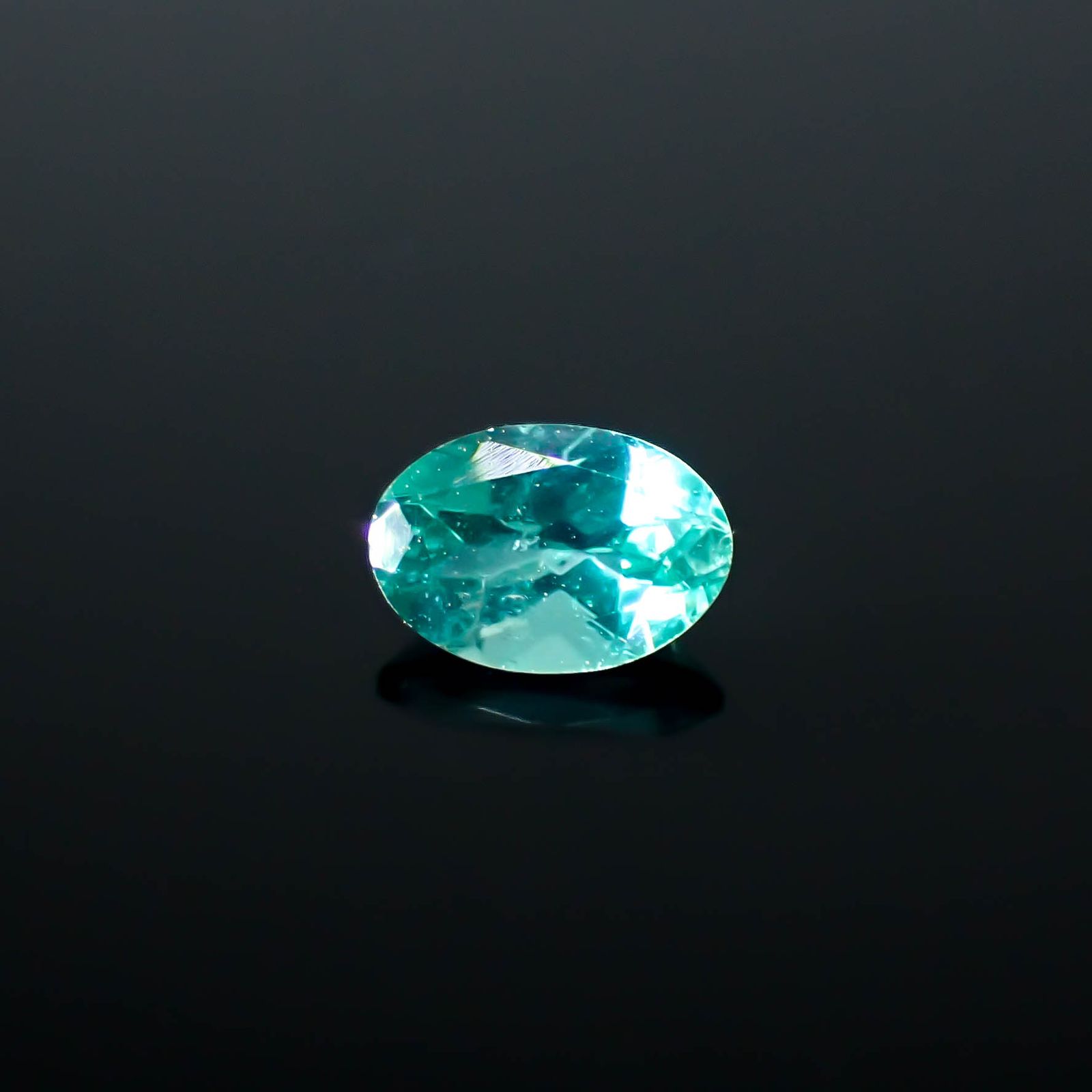 ノーブルモロキサイト マダガスカル産 0.49ct [250931092]6x4.1mm前後