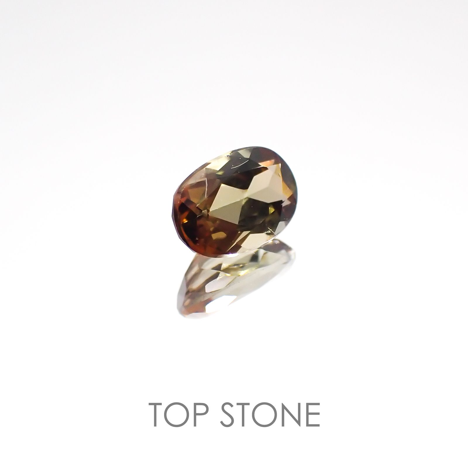 バイカラーアンダリュサイト スリランカ産 ルース 0.45ct[20117471]5.9×3.9mm前後