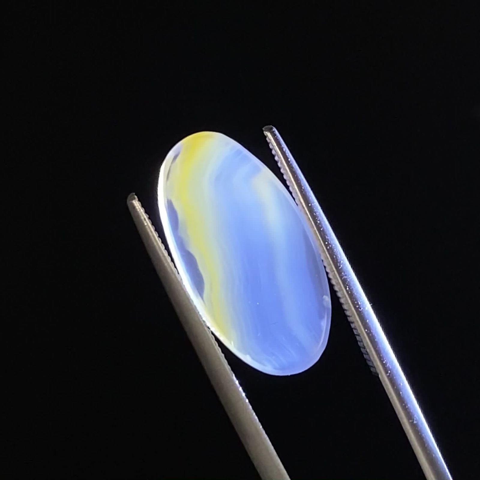 アイリスアゲート スライス メキシコ・チワワ州産 5.13ct / 18.8x9.9mm