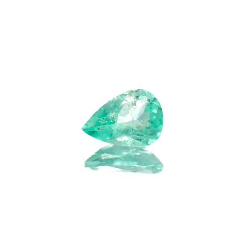 パステルカラーエメラルド コロンビア産 0.22ct / 5.3x3.6mm前後 [220918057]