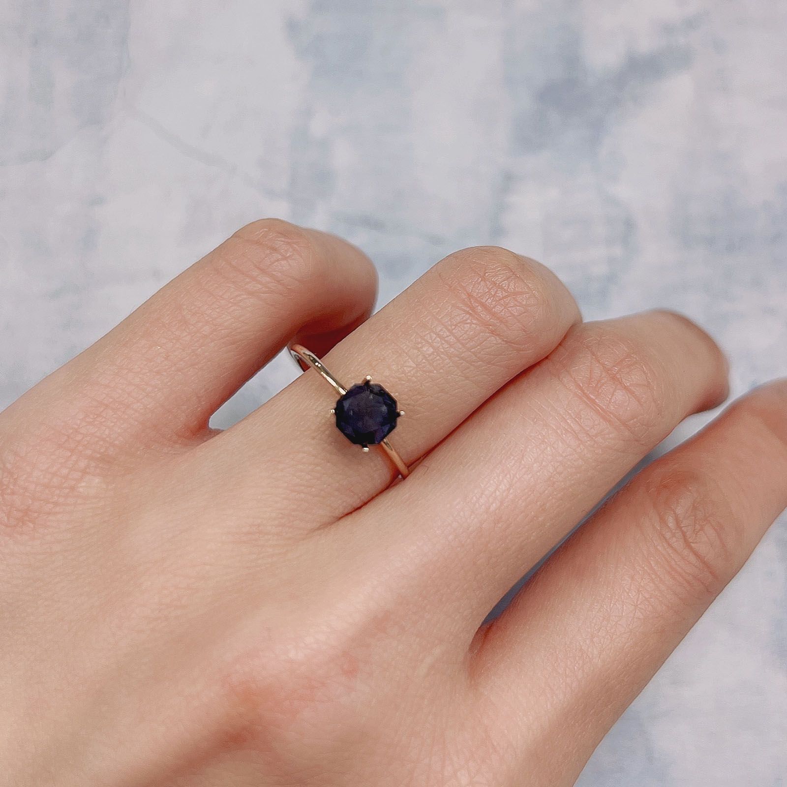 ◇オクタゴンカット◇ブラッドショットアイオライトSA(宝石名アベンチュリン・アイオライト) インド産 0.79ct 識別済[210210079]6×6mm前後