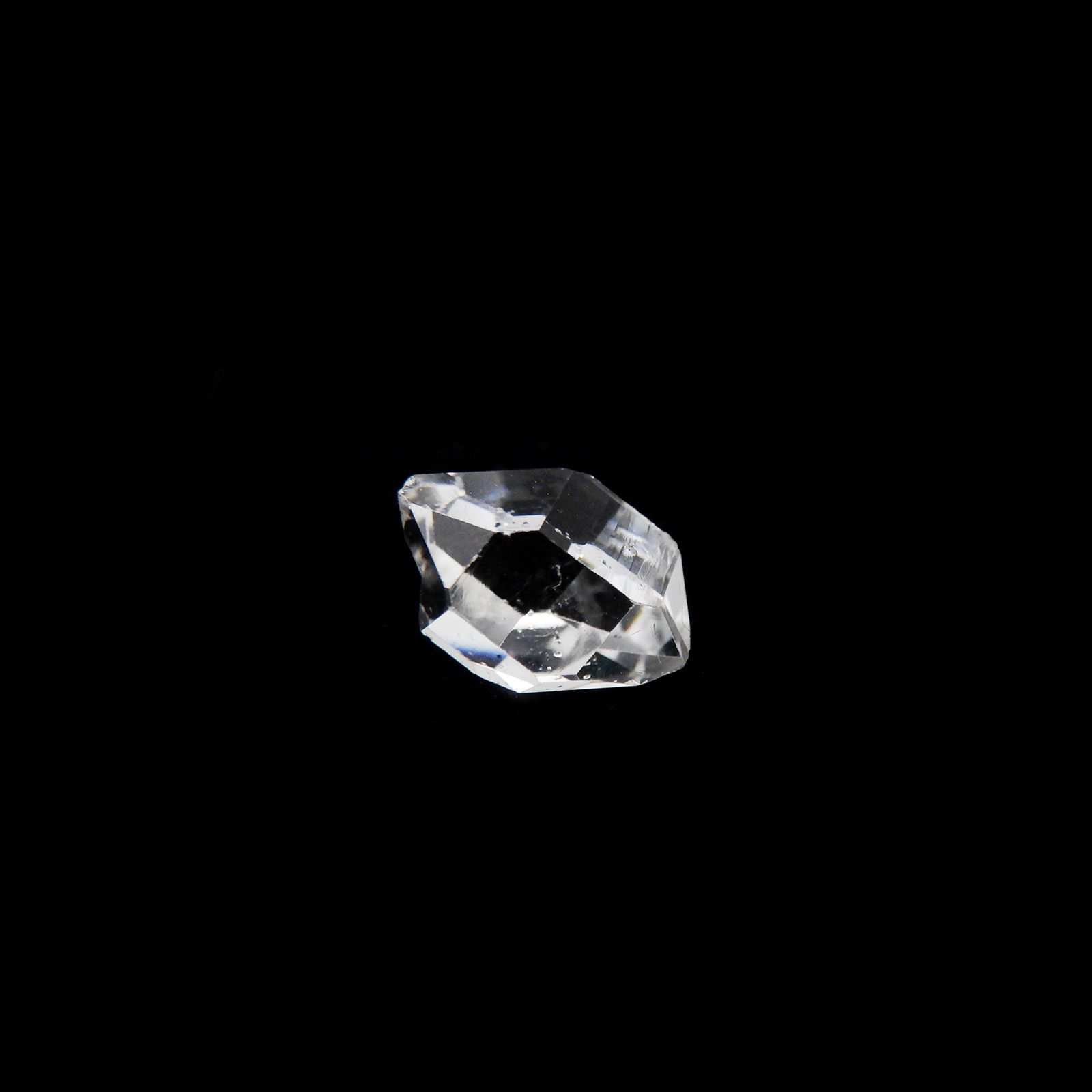 ハーキマーダイヤモンド 原石 アメリカ・ニューヨーク州産 4.95ct[240125365]12.7x9.5mm前後