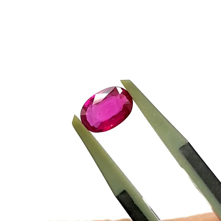 ルビー /Minor Residues(宝石名ルビー)ビルマ・モゴック産 0.70ct GIA  