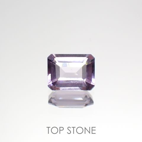 マリアライト フルオレッセンス(宝石名パープル・スキャポライト)スリランカ産 0.67ct 識別済[220114886]6.2x4.8mm前後
