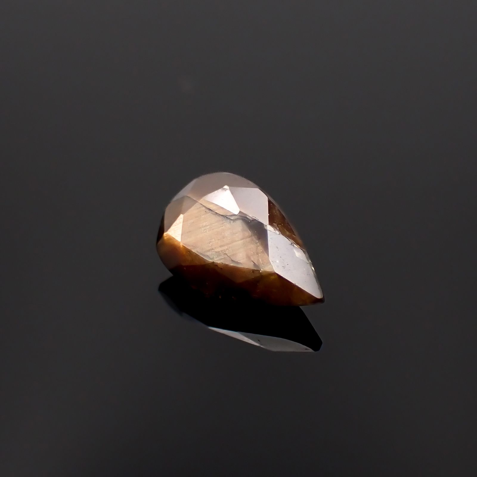 ゴールドシーンサファイア非加熱 ケニア産 1.54ct[230321331]9.4x5.7mm前後