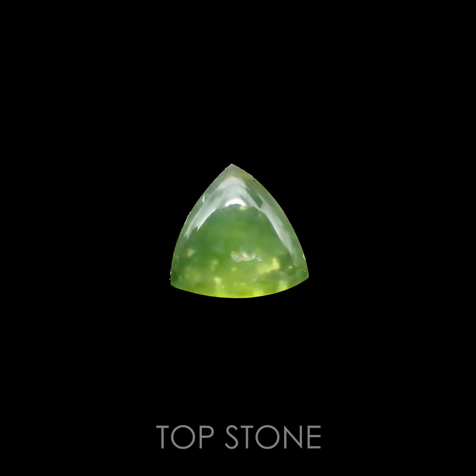 グリーンオパール ブラジル・アマゾン産 1.85ct[220917902]9.5x9.3mm前後