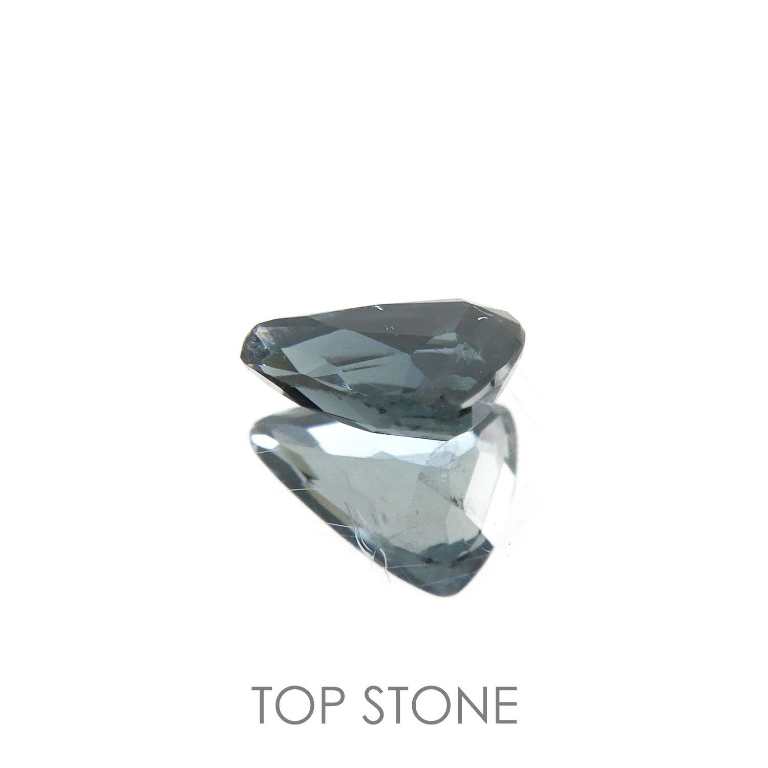 サファリン(宝石名サファリン) スリランカ産 0.28ct 識別済[210712159]5×3.7mm前後