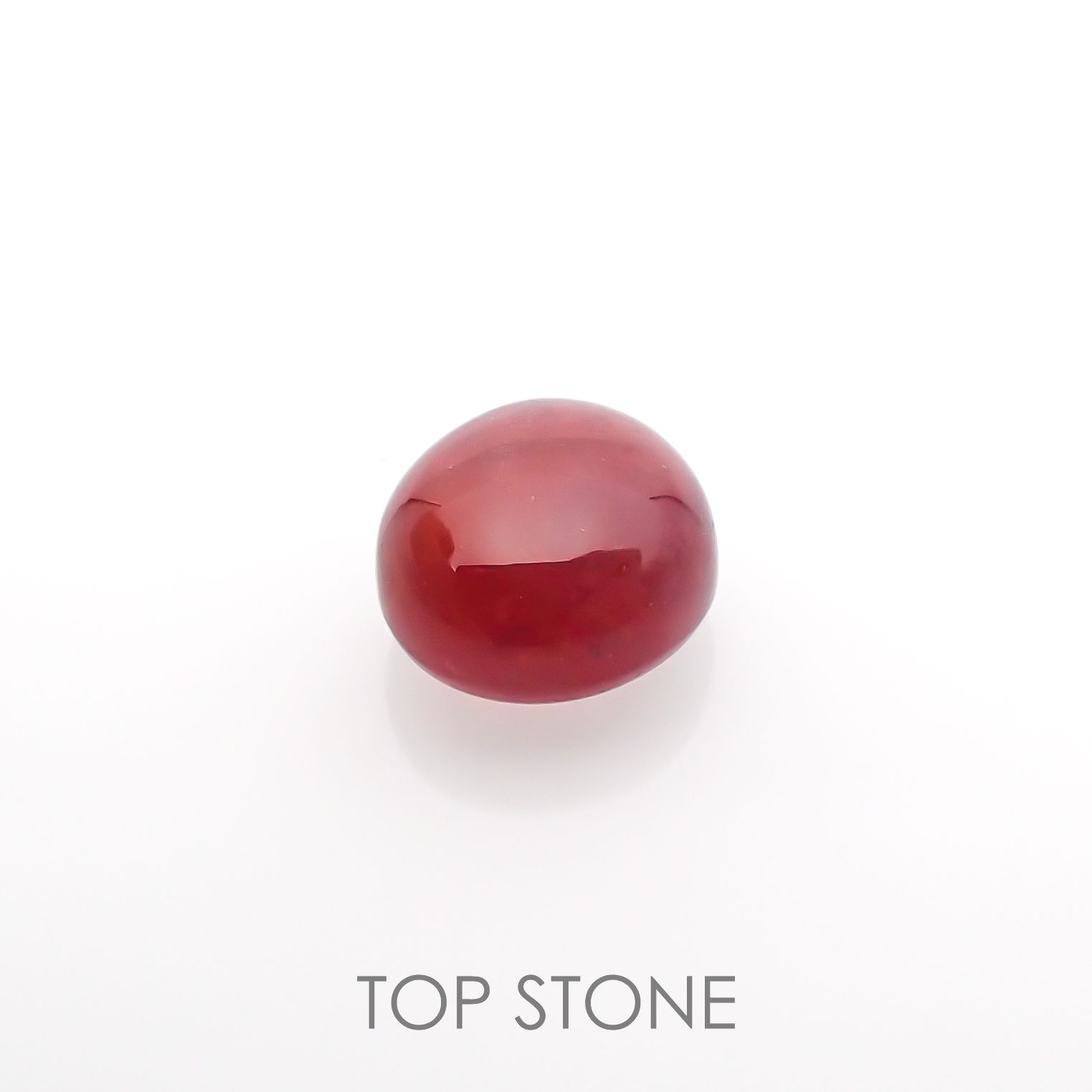 スタースピネル(宝石名スピネル)ビルマ産 3.53ct 識別済[221018925]8.5x7.8mm前後