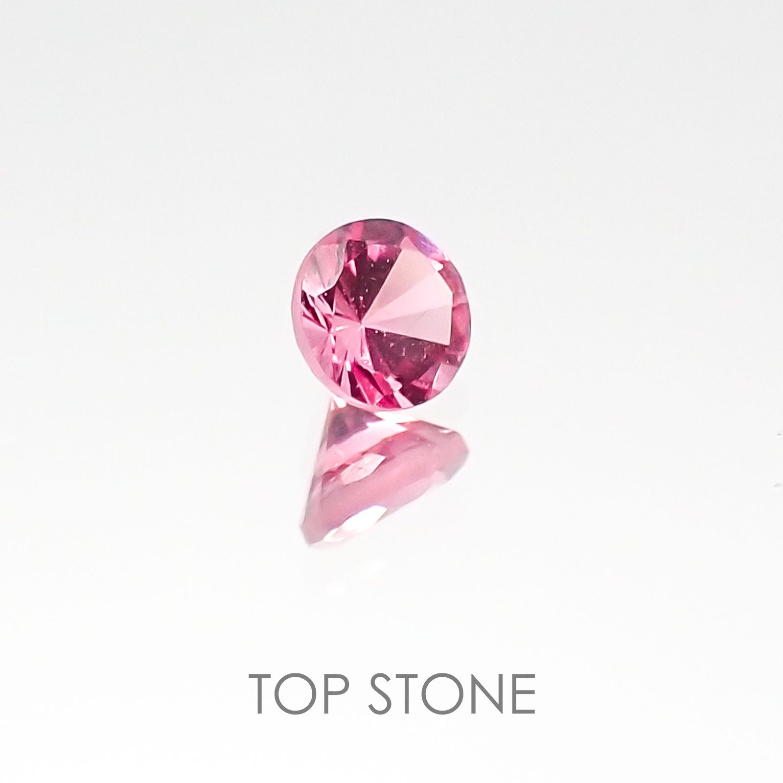 ホットピンクスピネル タンザニア産 ルース 0.14ct[20117679]3×3mm前後