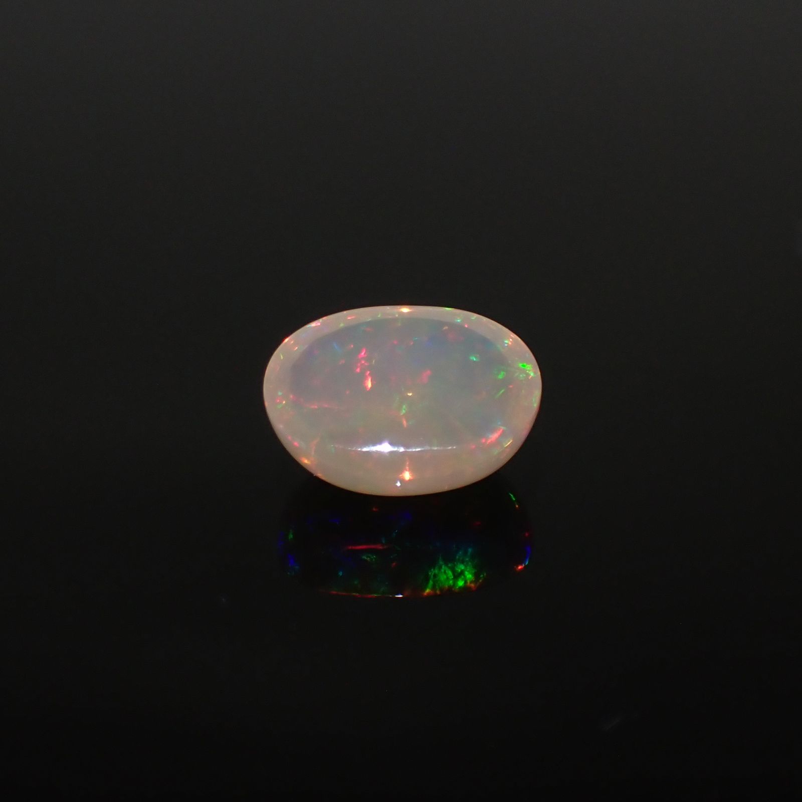 エチオピアオパール(宝石名オパール)エチオピア産 2.486ct ソ付(彩珠)[230722823]11.1x8.9mm前後