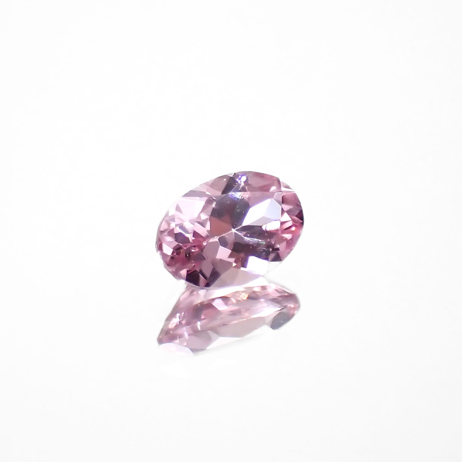 ドラゴンガーネット タンザニア産 0.60ct[230421454]5.8x4.1mm前後