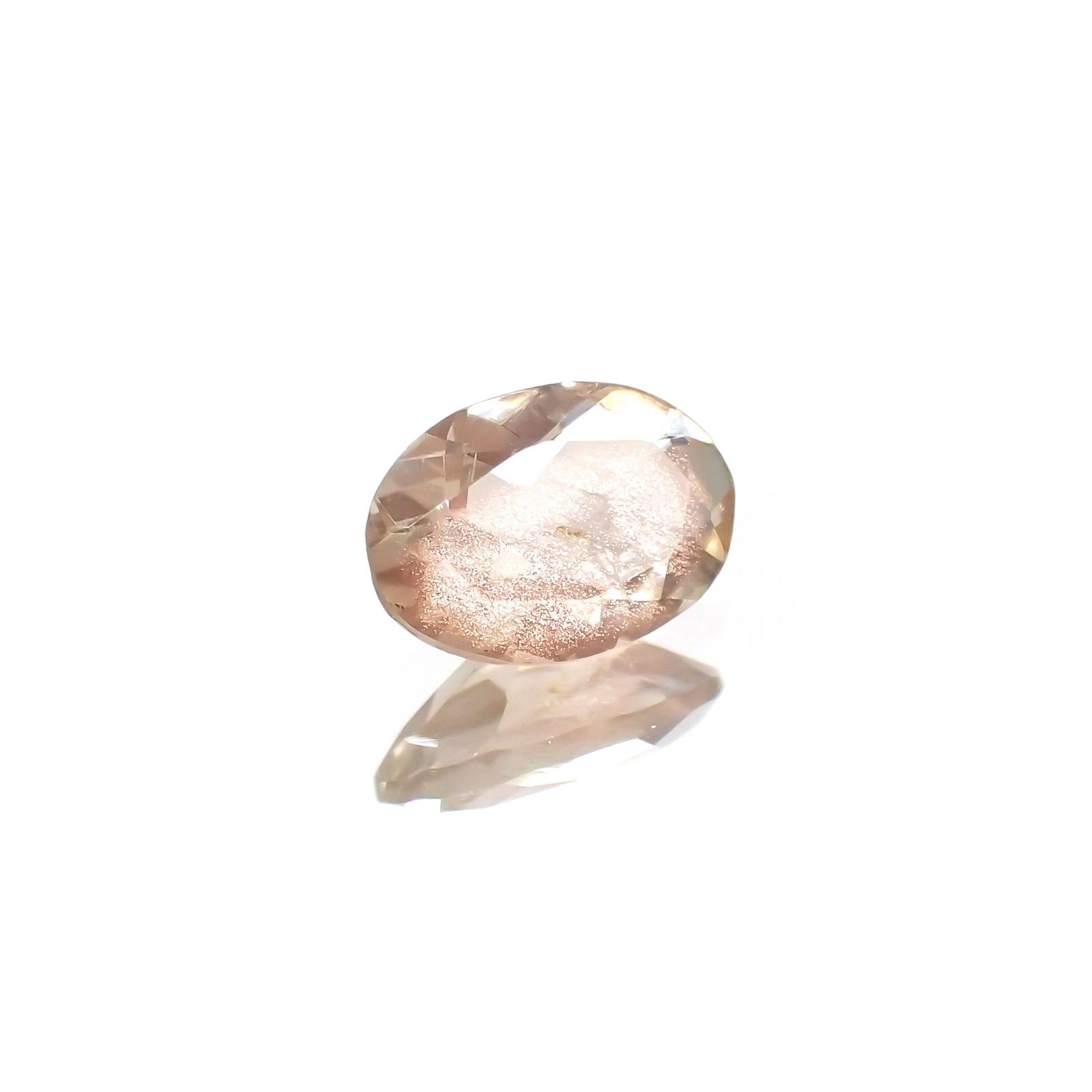 オレゴンサンストーン(宝石名ラブラドライト)アメリカ・オレゴン州産 識別済 0.85ct / 7.9x5.6mm前後 [220114662]