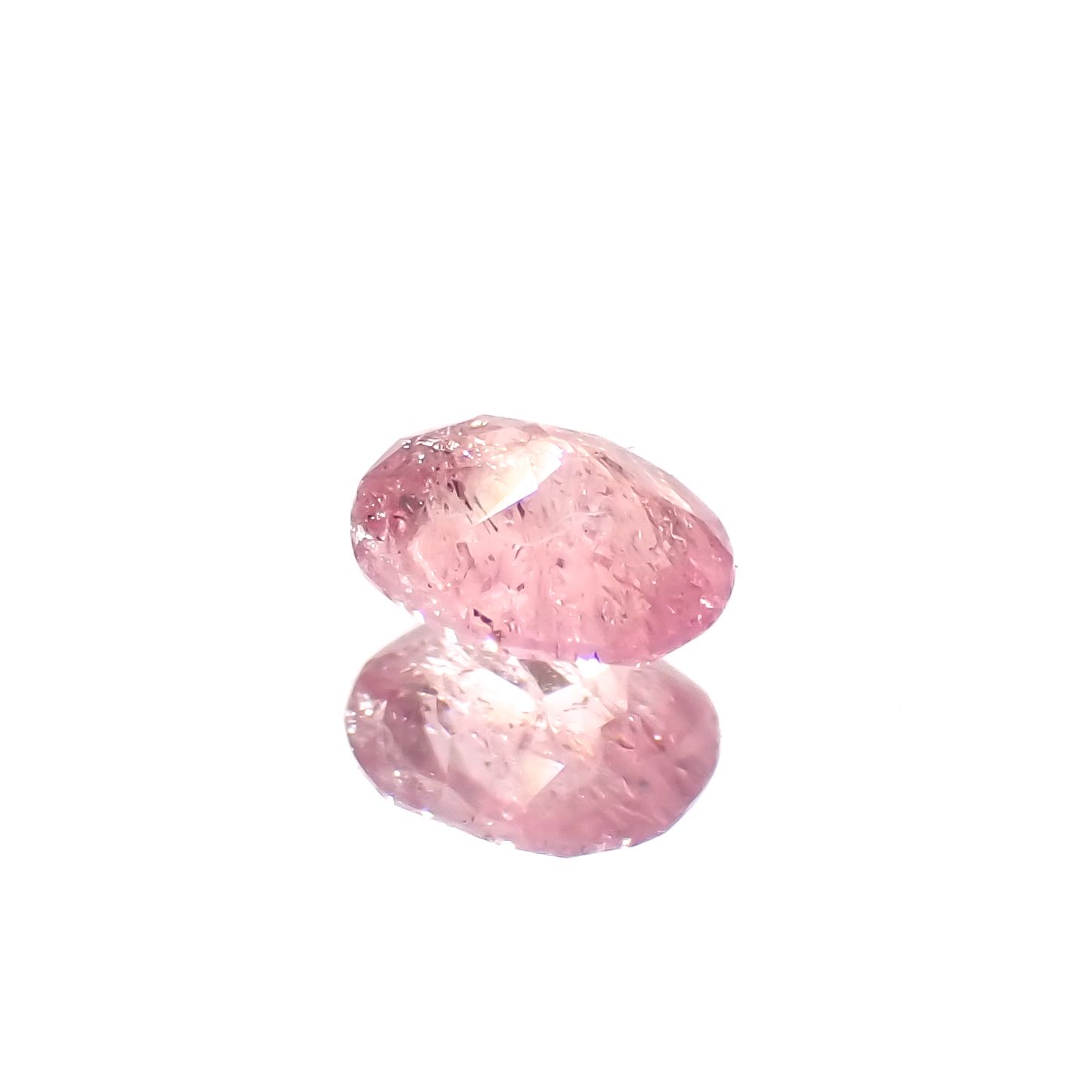 ペツォッタイト(ラズベリル)(宝石名ペツォッタイト)マダガスカル産 0.15ct 識別済[231023643]3.7x3.1mm前後